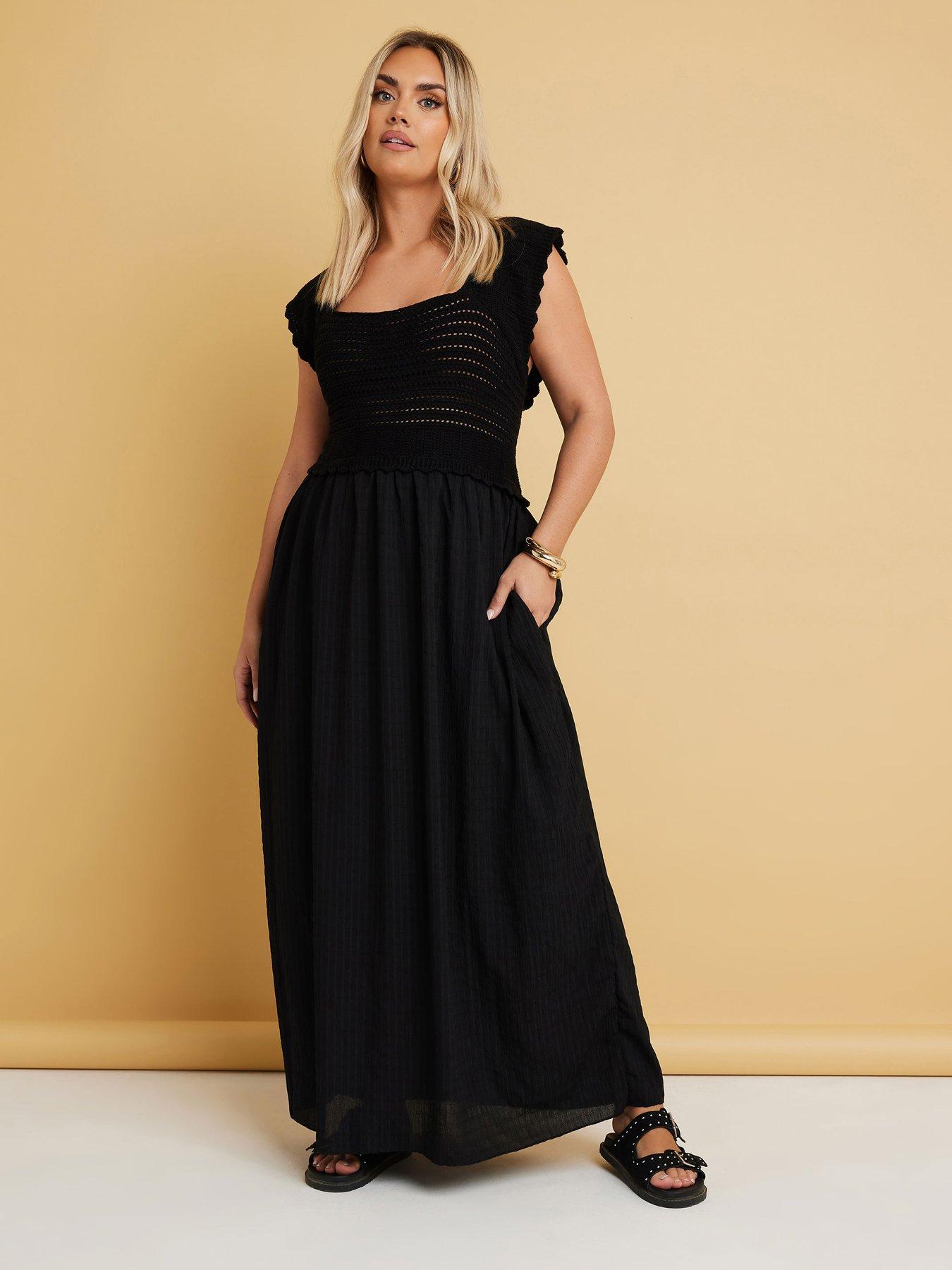 undefined Curve Woven Short Sleeve Dress - Black