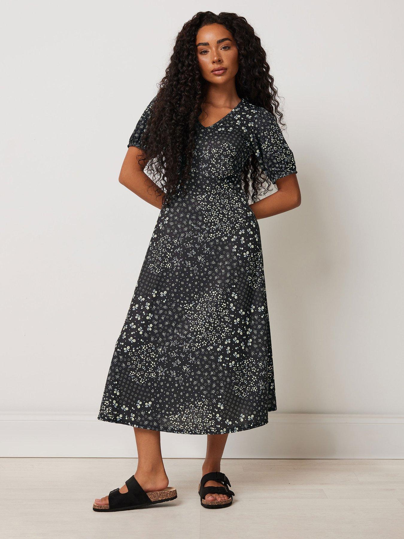 undefined Petite Floral V Neck Midi Dress