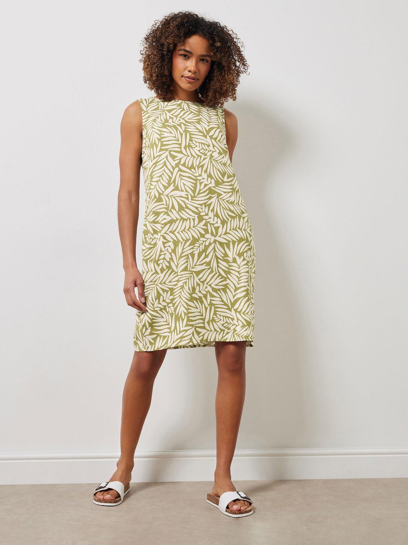 undefined Leaf Print Shift Dress