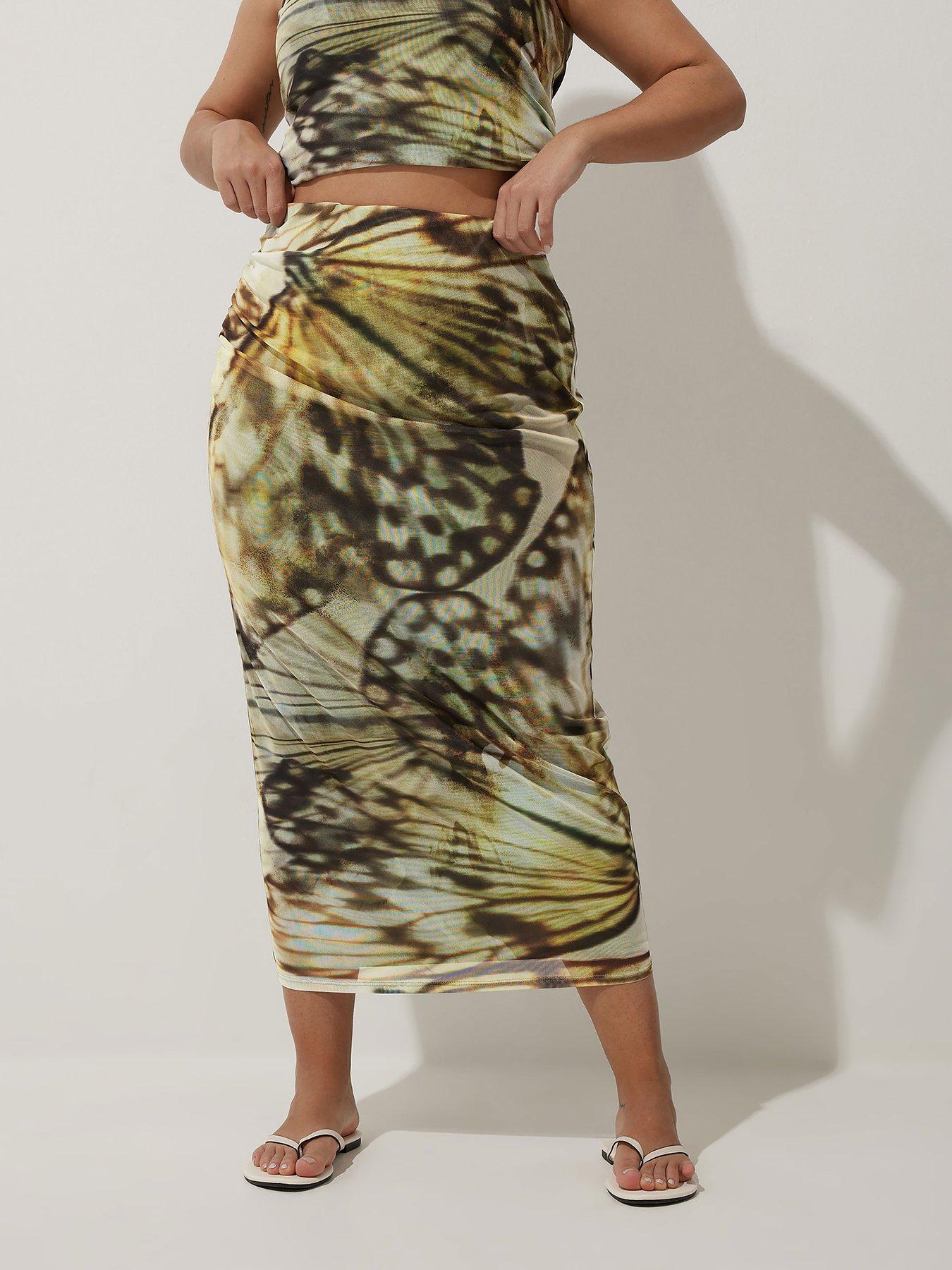 undefined Curve Butterfly Mesh Skirt