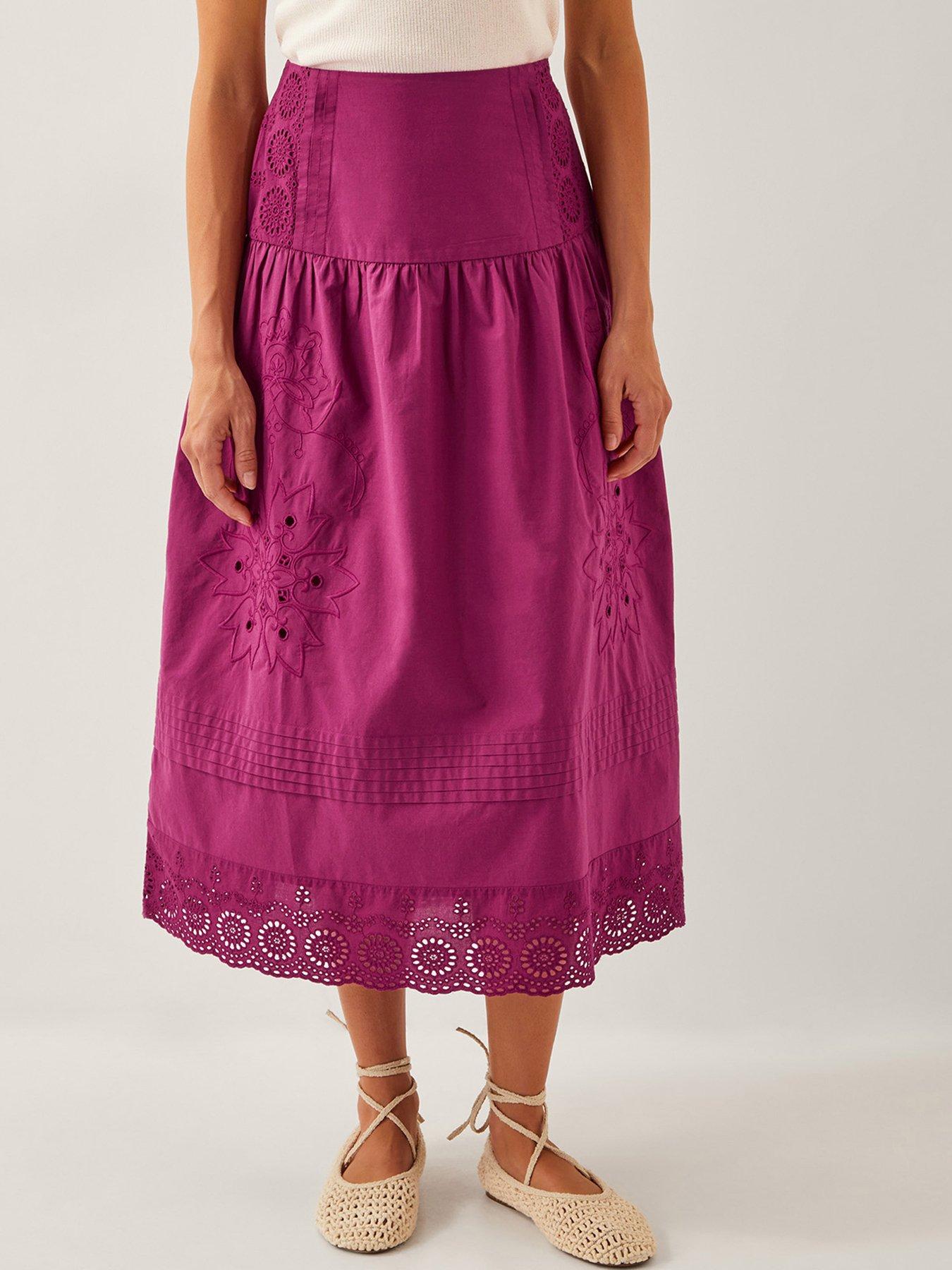 undefined Saoirse Embellished Skirt - Burgundy