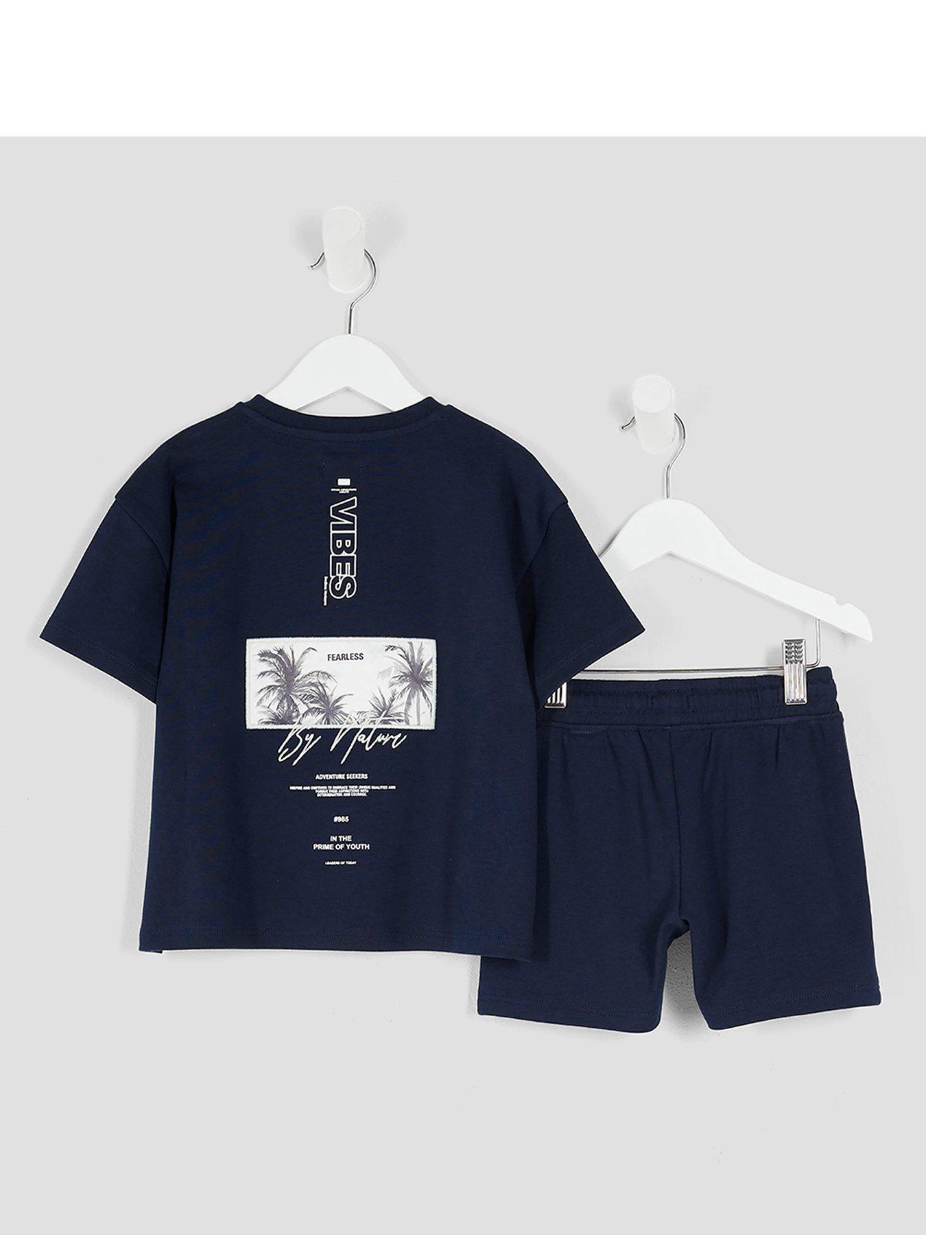 Image 2 of 5 of River Island Mini Boy Palm Tree Patch T-shirt And Shorts Set - Navy