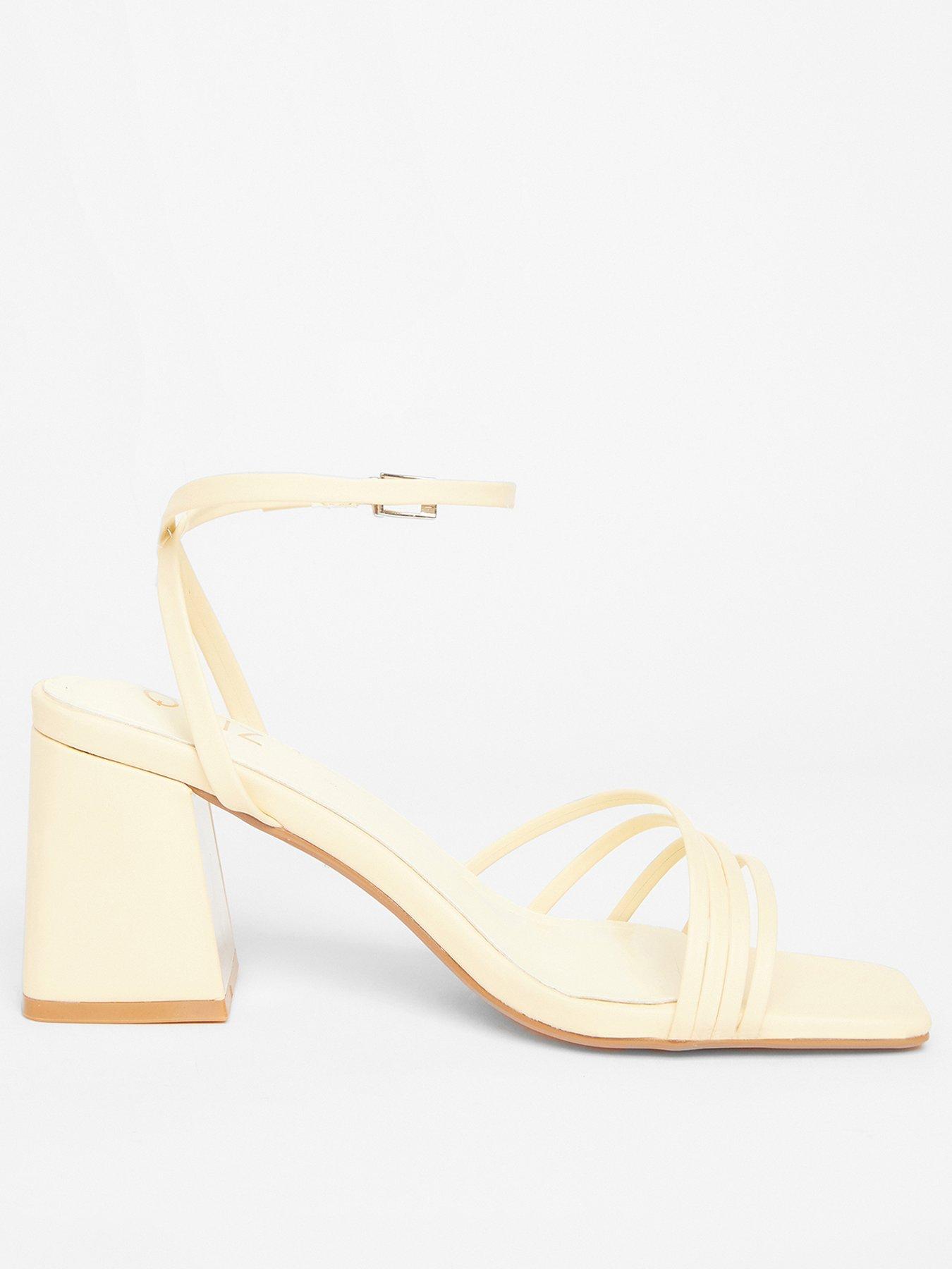 quiz-lemon-strappy-low-block-heels
