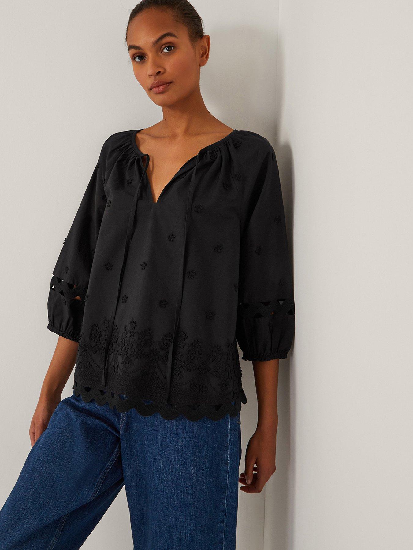 undefined Esme Embroided Top - Black