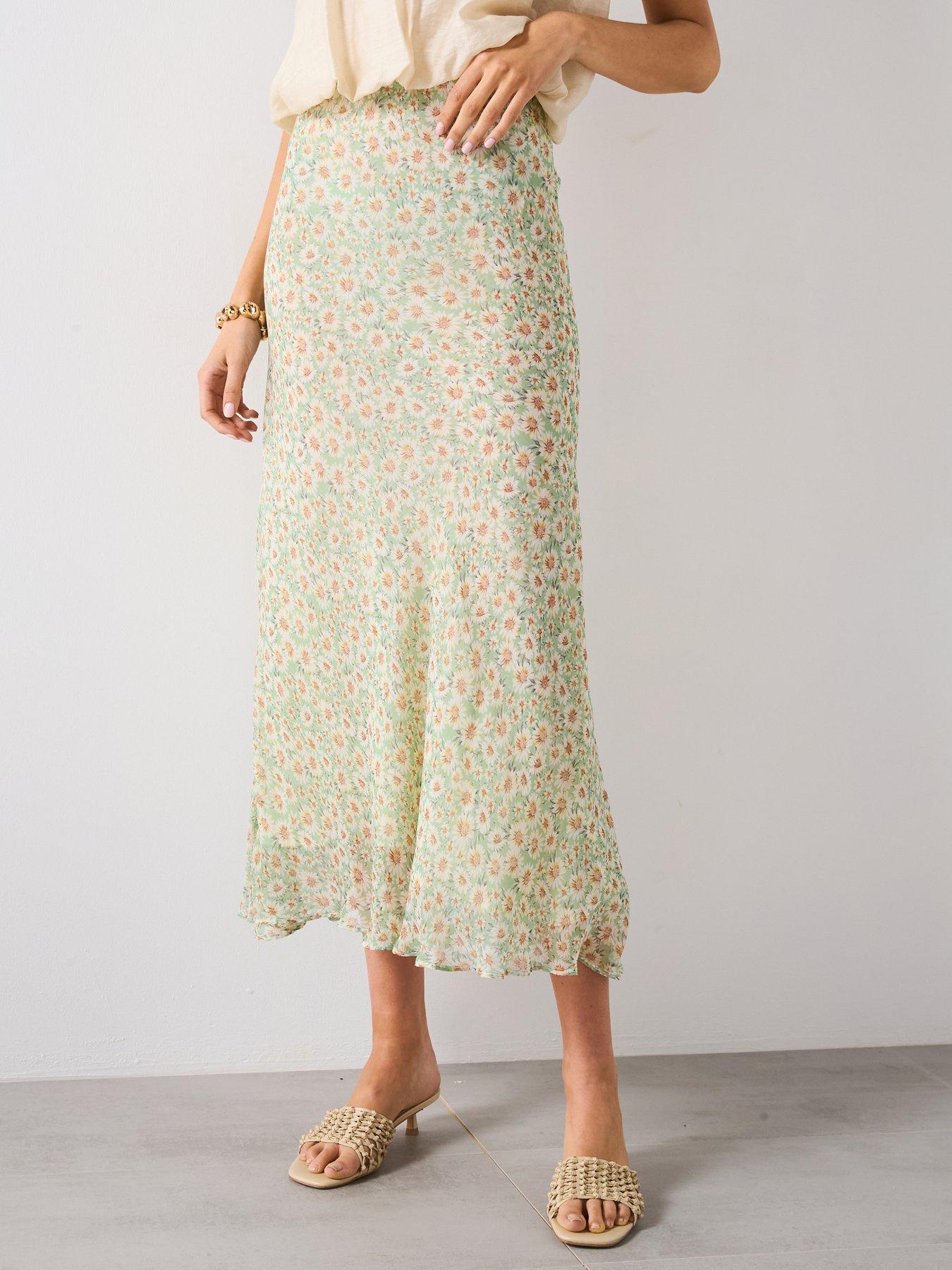 Image 1 of 4 of Mango Long Floral Flared Skirt - Green