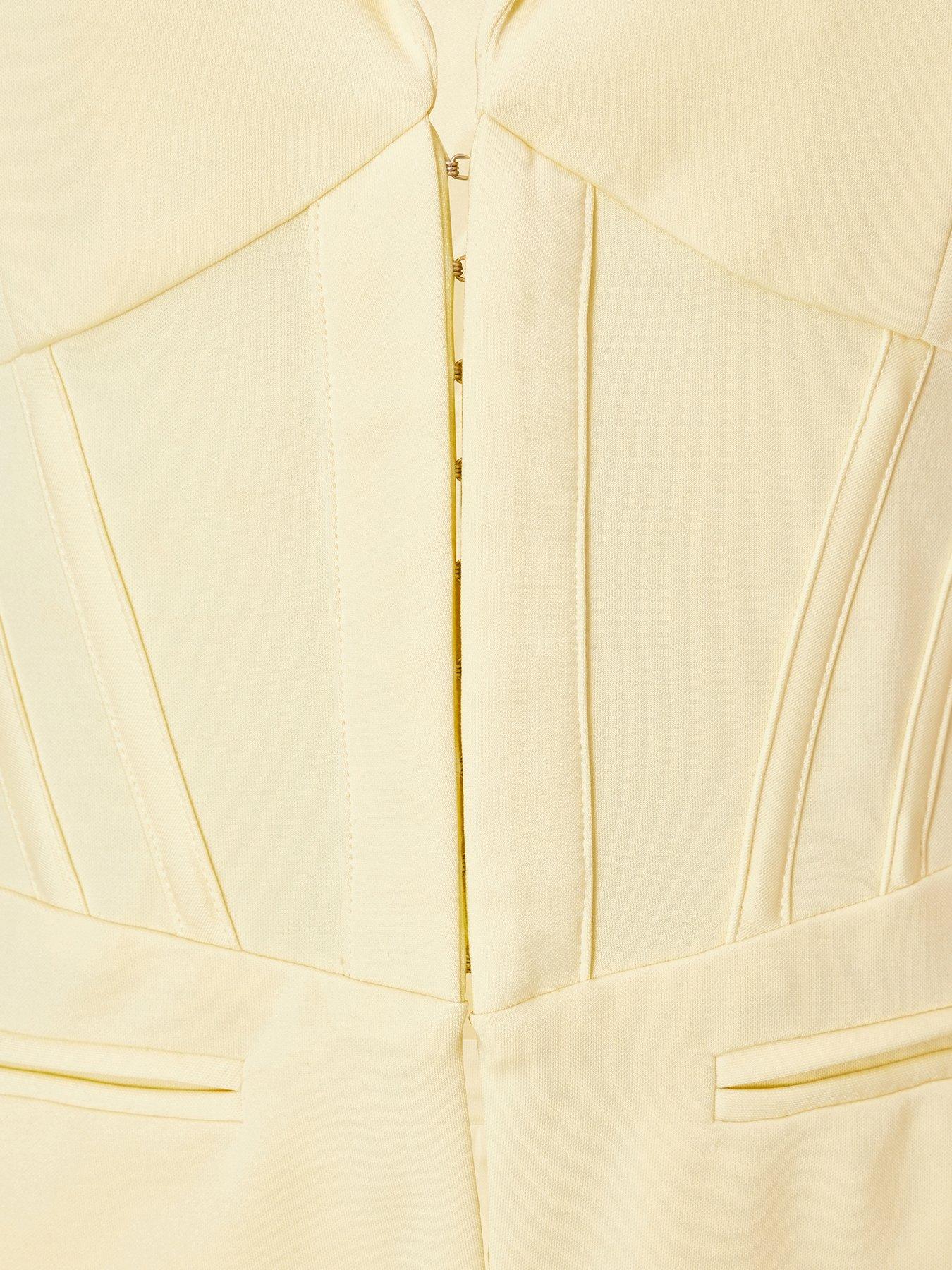  image of quiz-lemon-woven-tailored-blazer