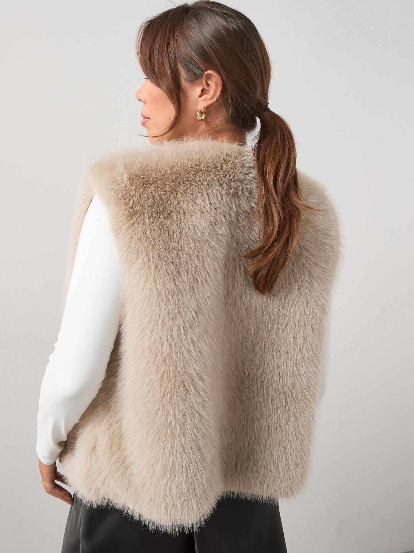 Image 2 of 7 of V by Very Curve Faux Fur Gilet - Beige