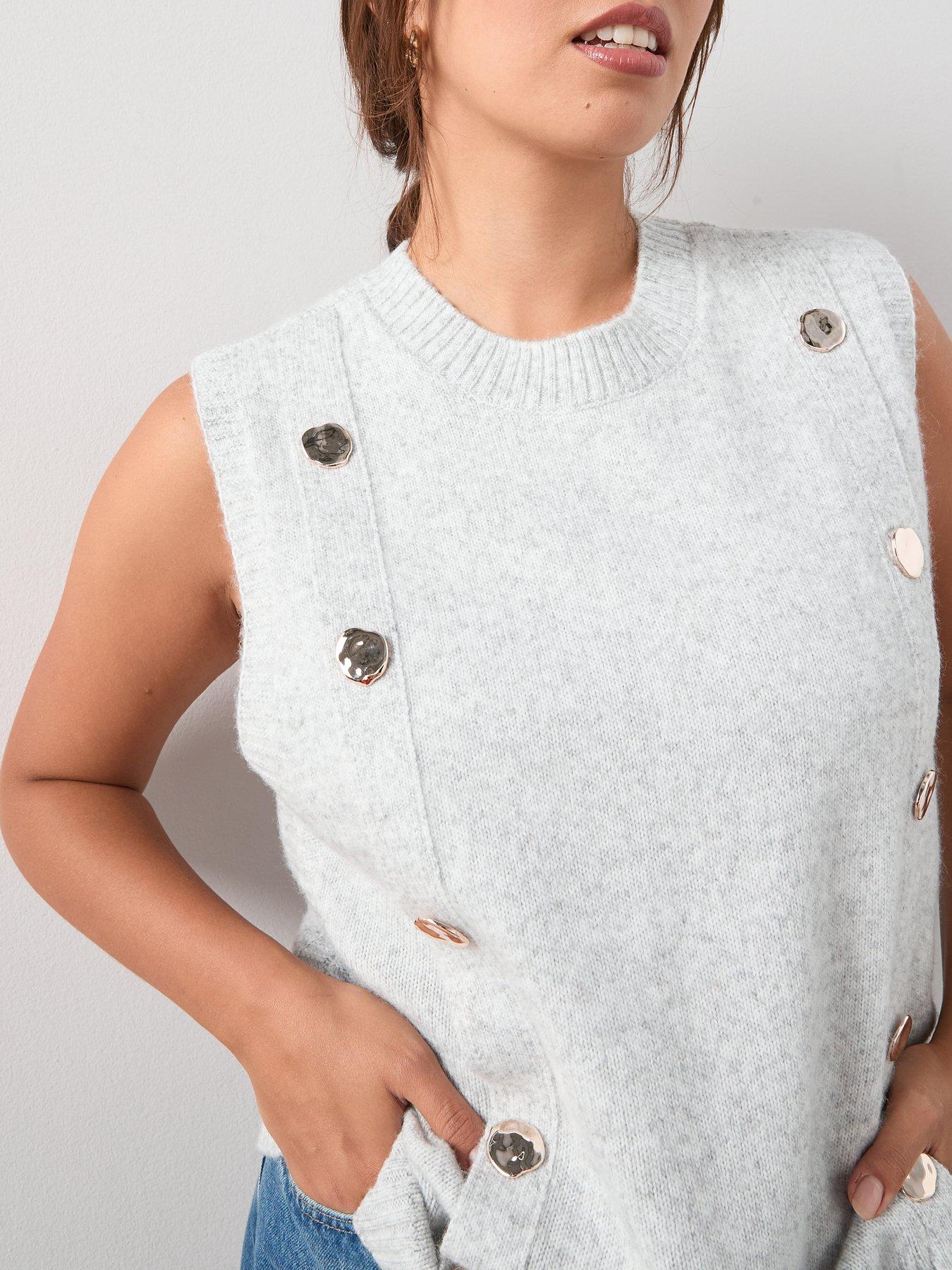 Image 6 of 6 of V by Very Curve Timeless Yarn Sleeveless Button Detail Vest - Grey