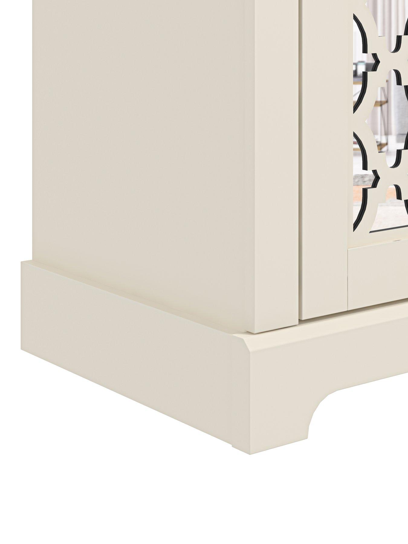 Image 7 of 7 of GFW Honiton 2 Door 1 Drawer Sideboard