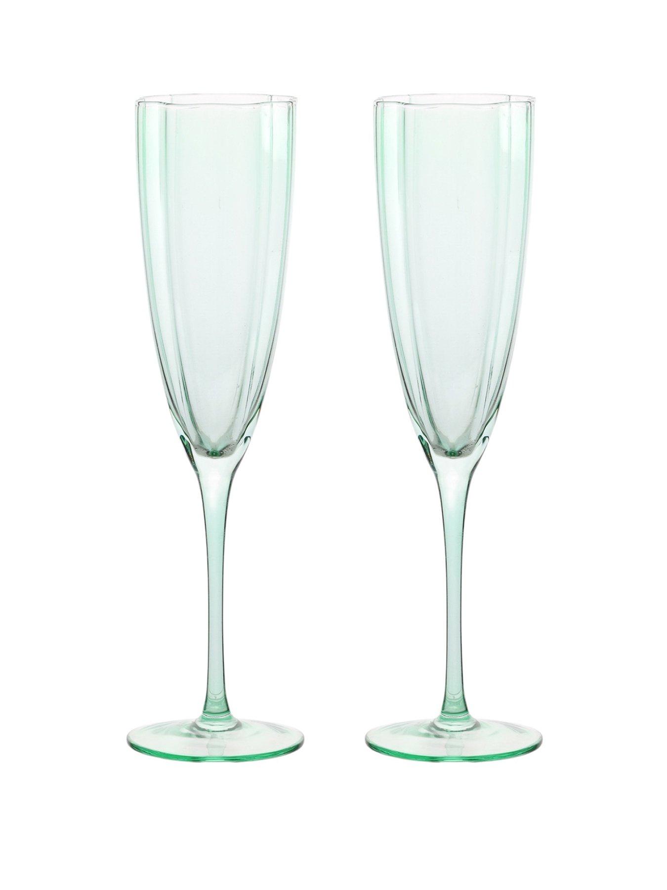 hestia-scallop-champagne-glass-set-of-2-green