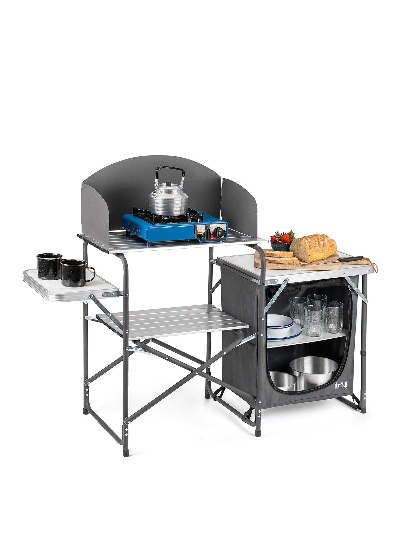 trail-camping-kitchen-stand-with-cupboard-windshield