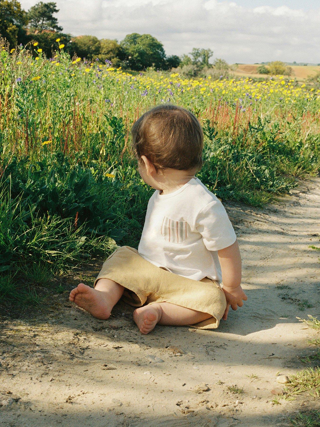 mango-baby-unisex-pocket-short-sleeve-tshirt-light-cream