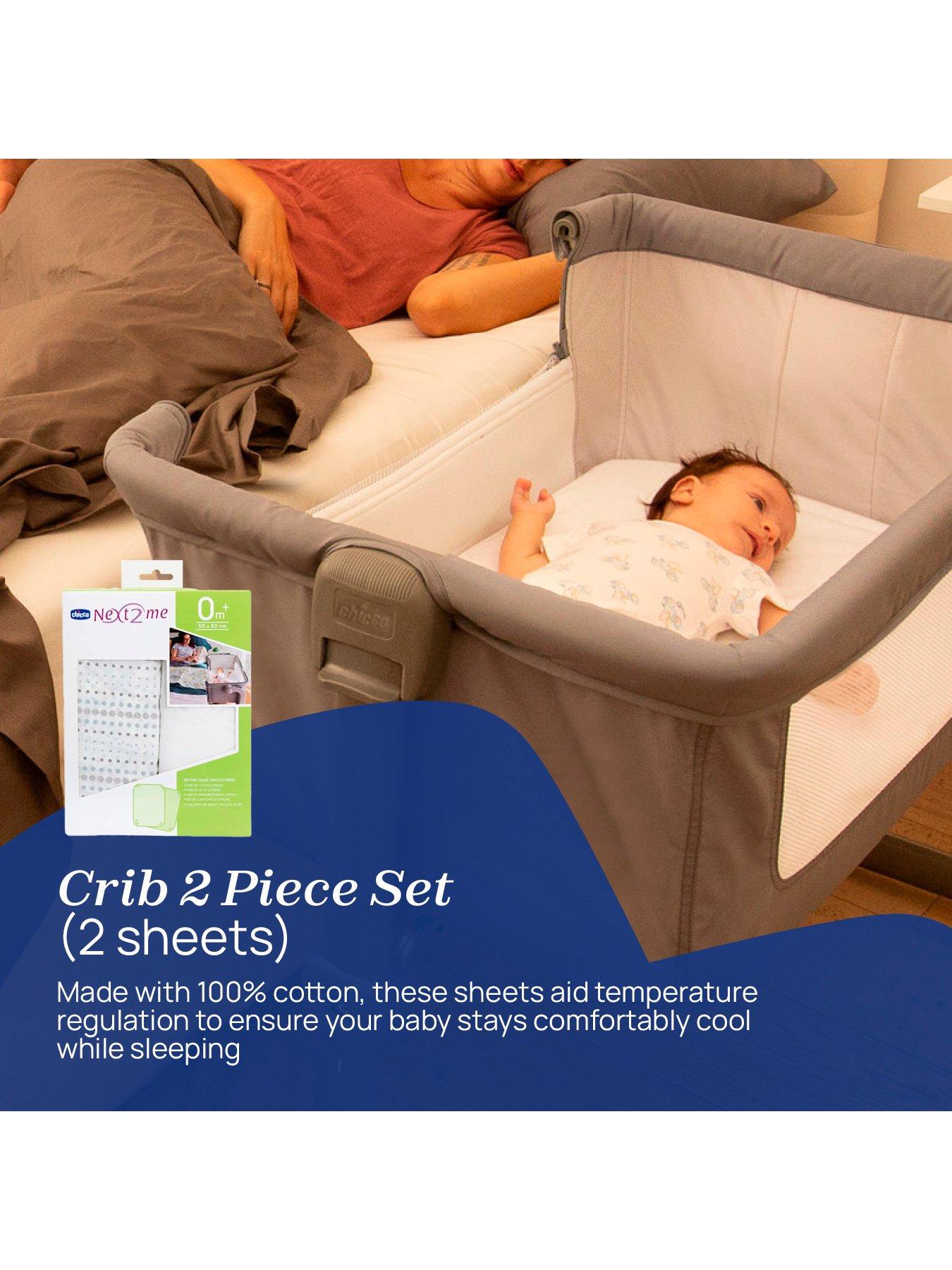 Image 5 of 6 of Chicco Next2Me Essential Bedside Crib, Mattress Protector &amp; 2 Fitted Sheets, Air