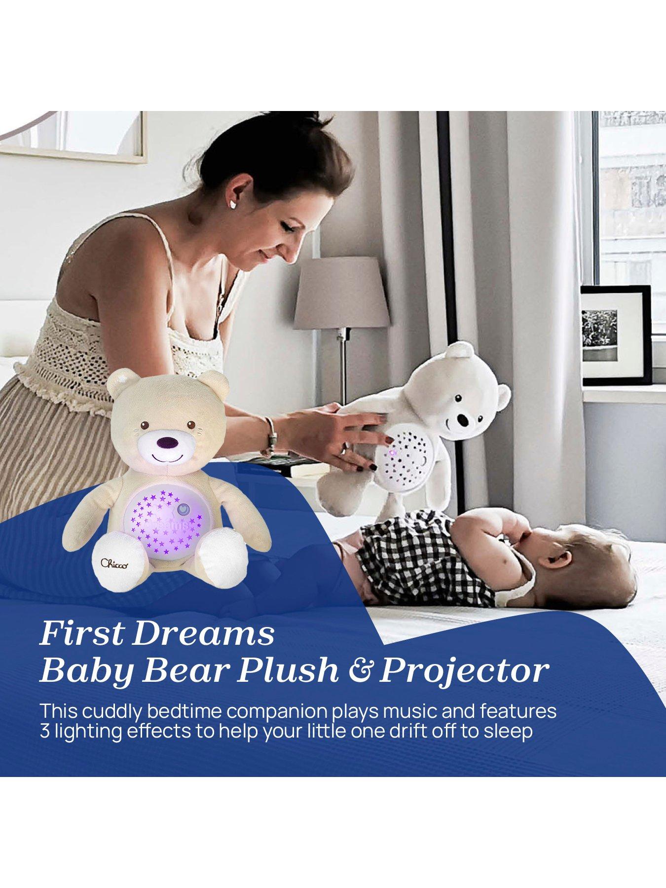 Image 4 of 6 of Chicco Next2Me Essential Crib, Plush Bear Projector &amp; 2 Crib Sheets