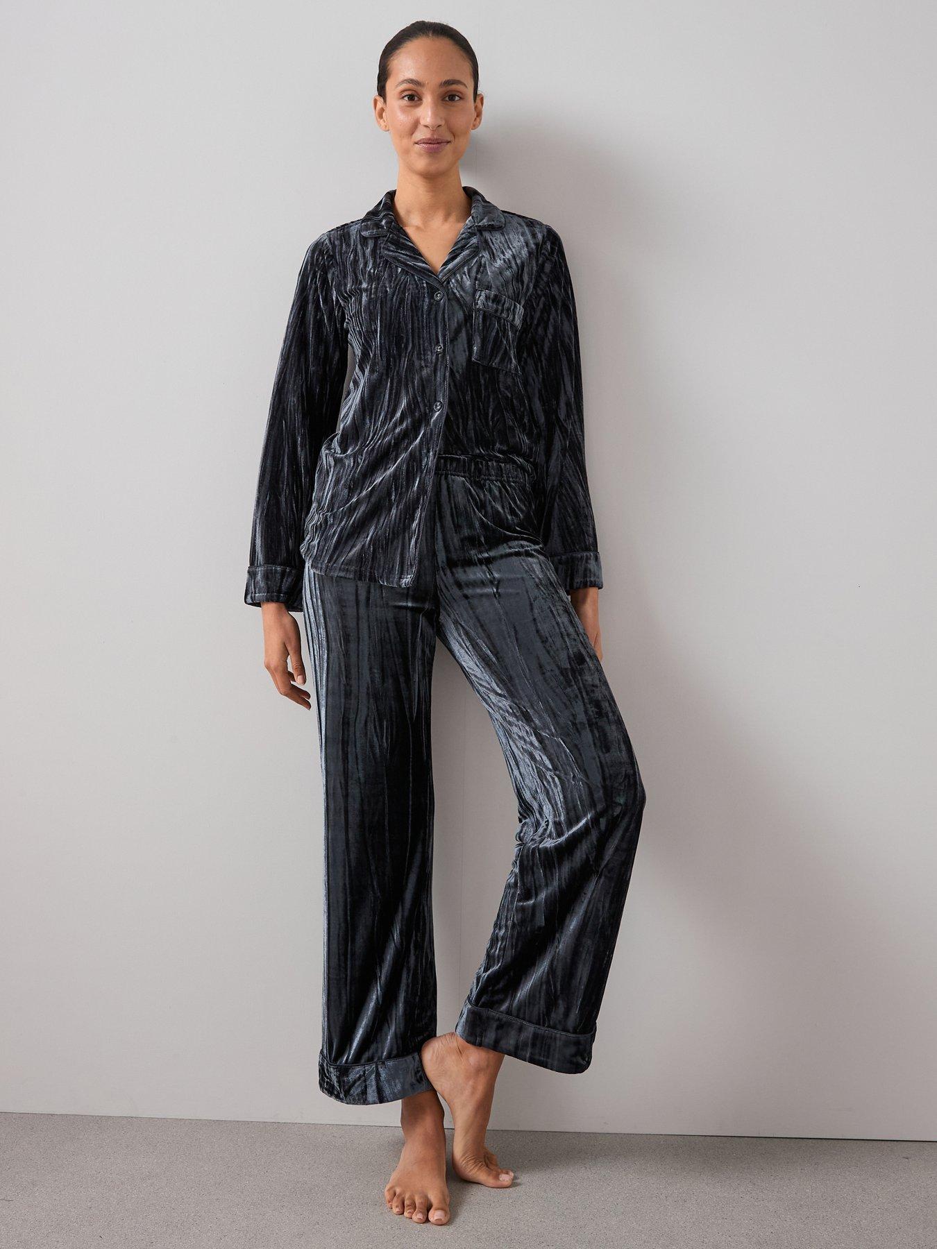 front image of the-very-collection-crushed-velvet-revere-set-grey