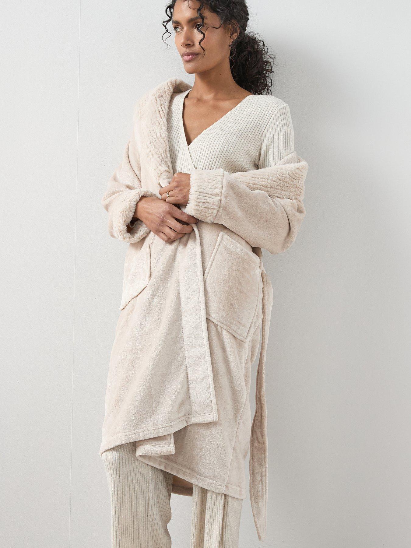 Image 5 of 6 of The Very Collection Faux Fur Trim Dressing Gown - Cream