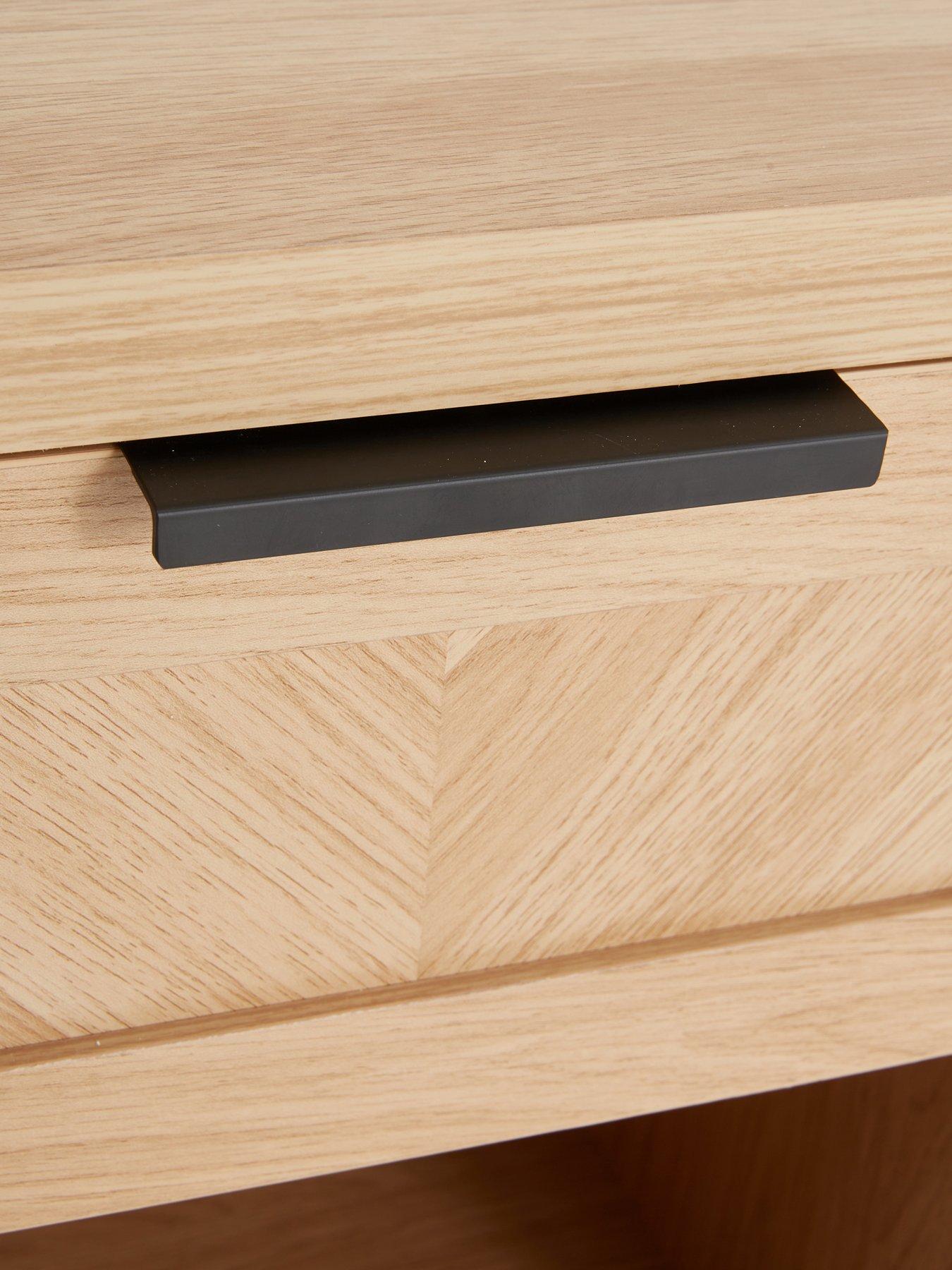  image of the-very-collection-chevry-side-table-oak