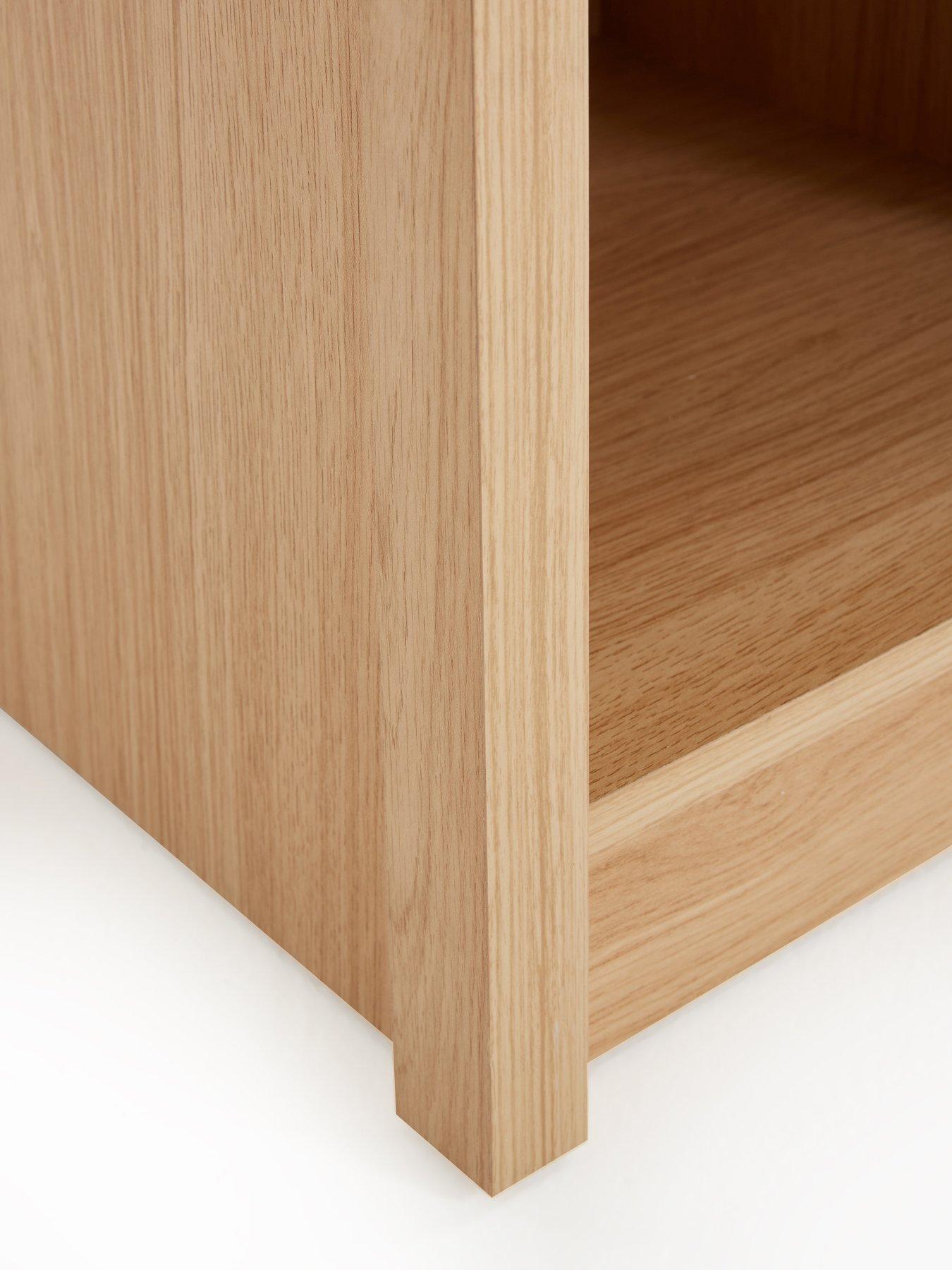  image of the-very-collection-chevry-side-table-oak