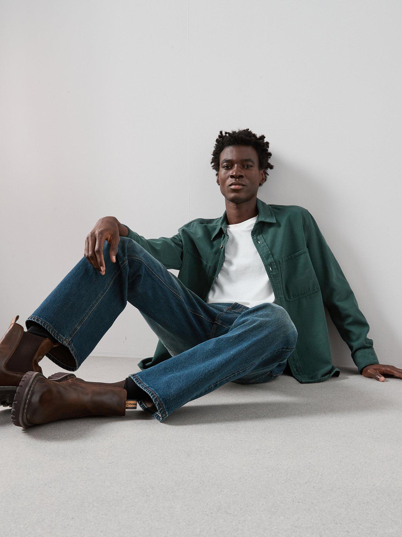 Image 4 of 7 of The Very Collection Weft Dye Bootcut Fit Jeans - Vintage Dark Wash