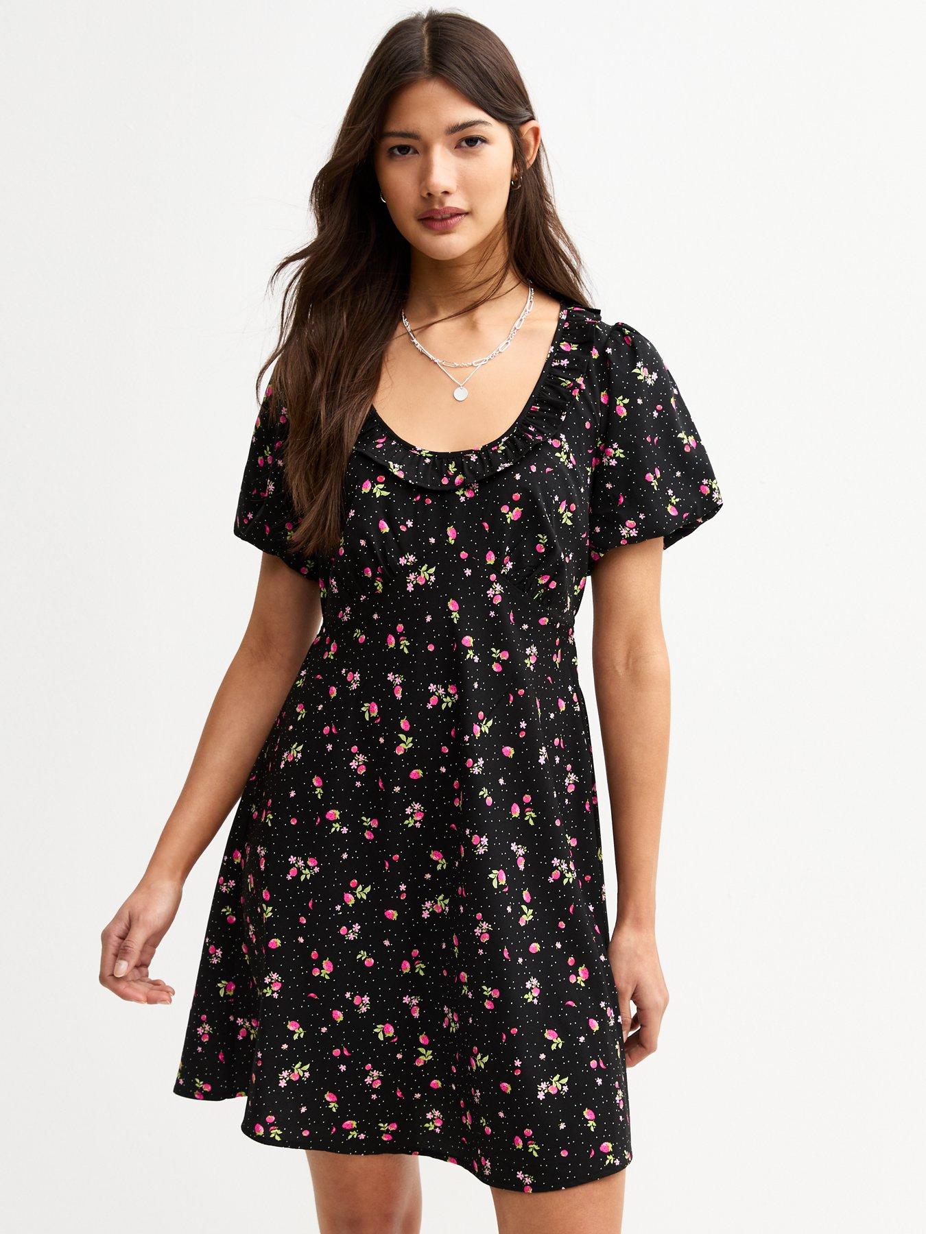 new-look-black-crepe-floral-berry-dot-print-frill-neck-mini-dress