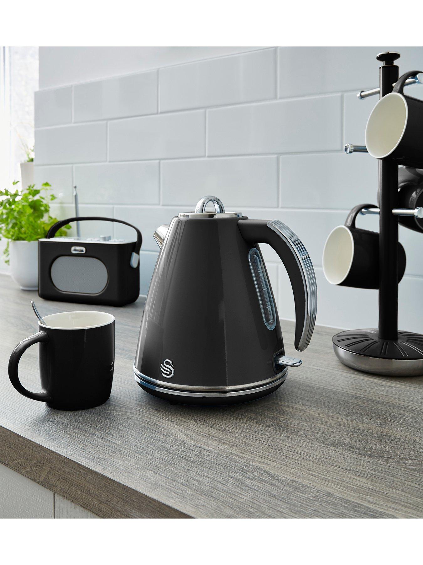  image of swan-eejb296-retro-style-4-slice-toaster-and-jug-kettle-set-black