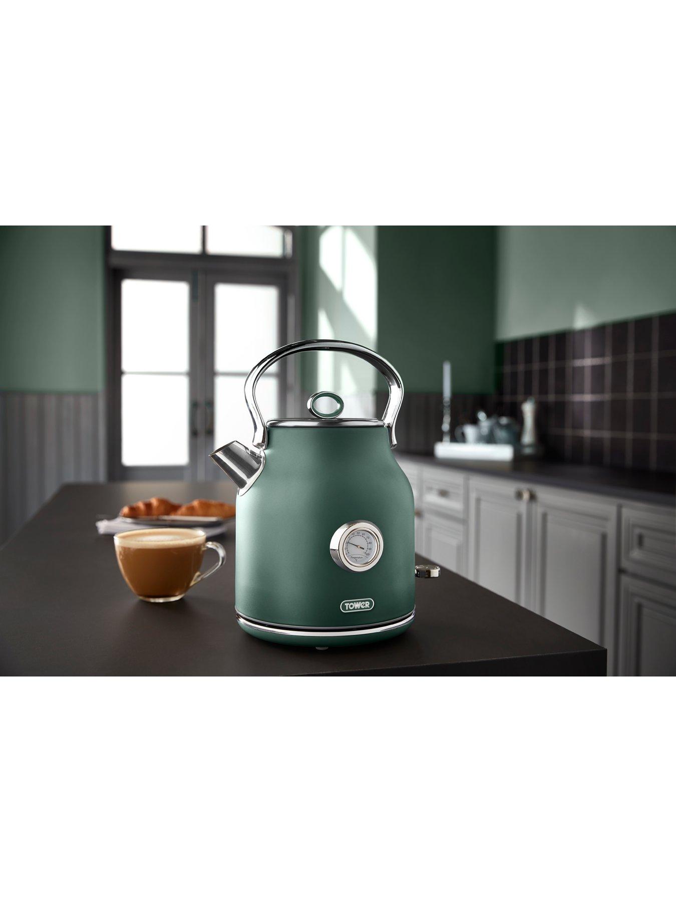  image of tower-eejb229-renaissance-4-slice-toaster-and-kettle-set-forest-green