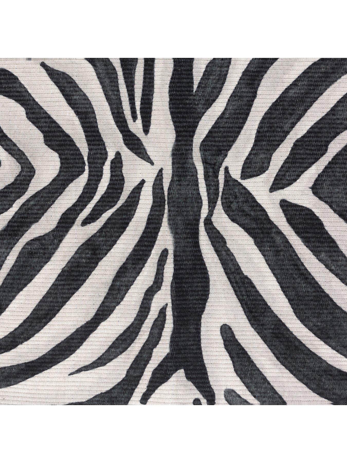 image of paoletti-leopardis-zebra-outdoor-rug-120x170