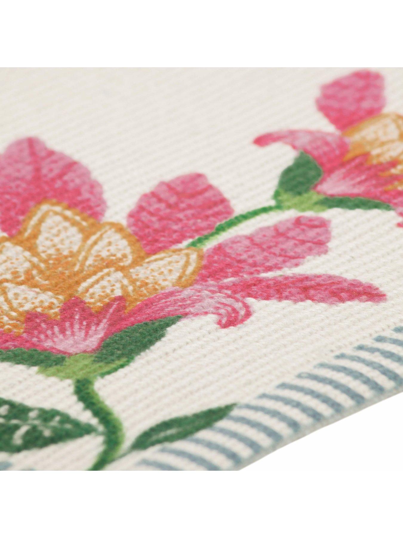 Image 4 of 5 of Furn Claudia Indoor/Outdoor Placemats &ndash; Set of 4