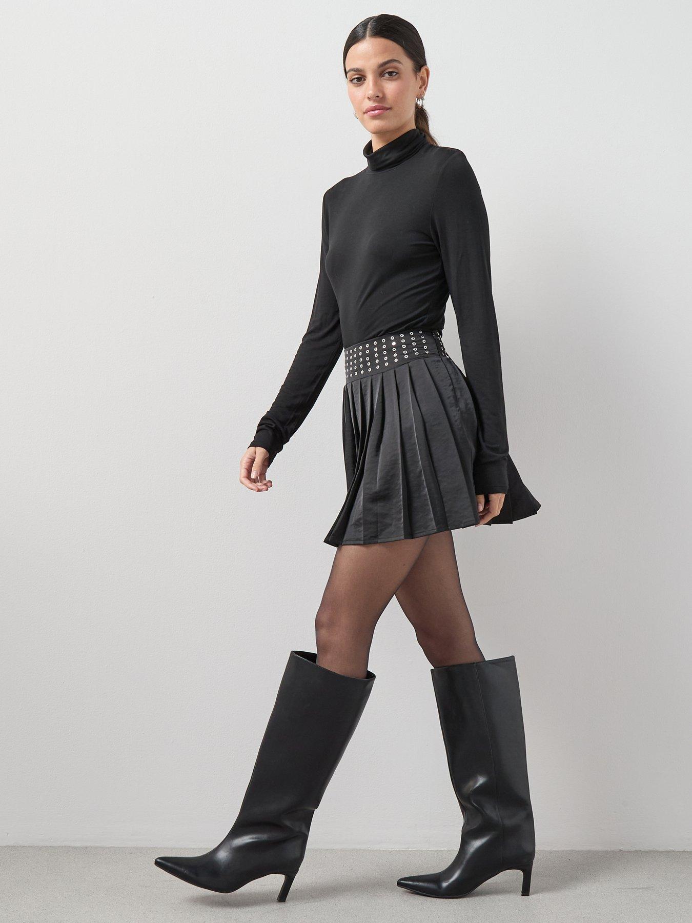The Very Collection Statement Eyelet Pleated Mini Skirt - Black