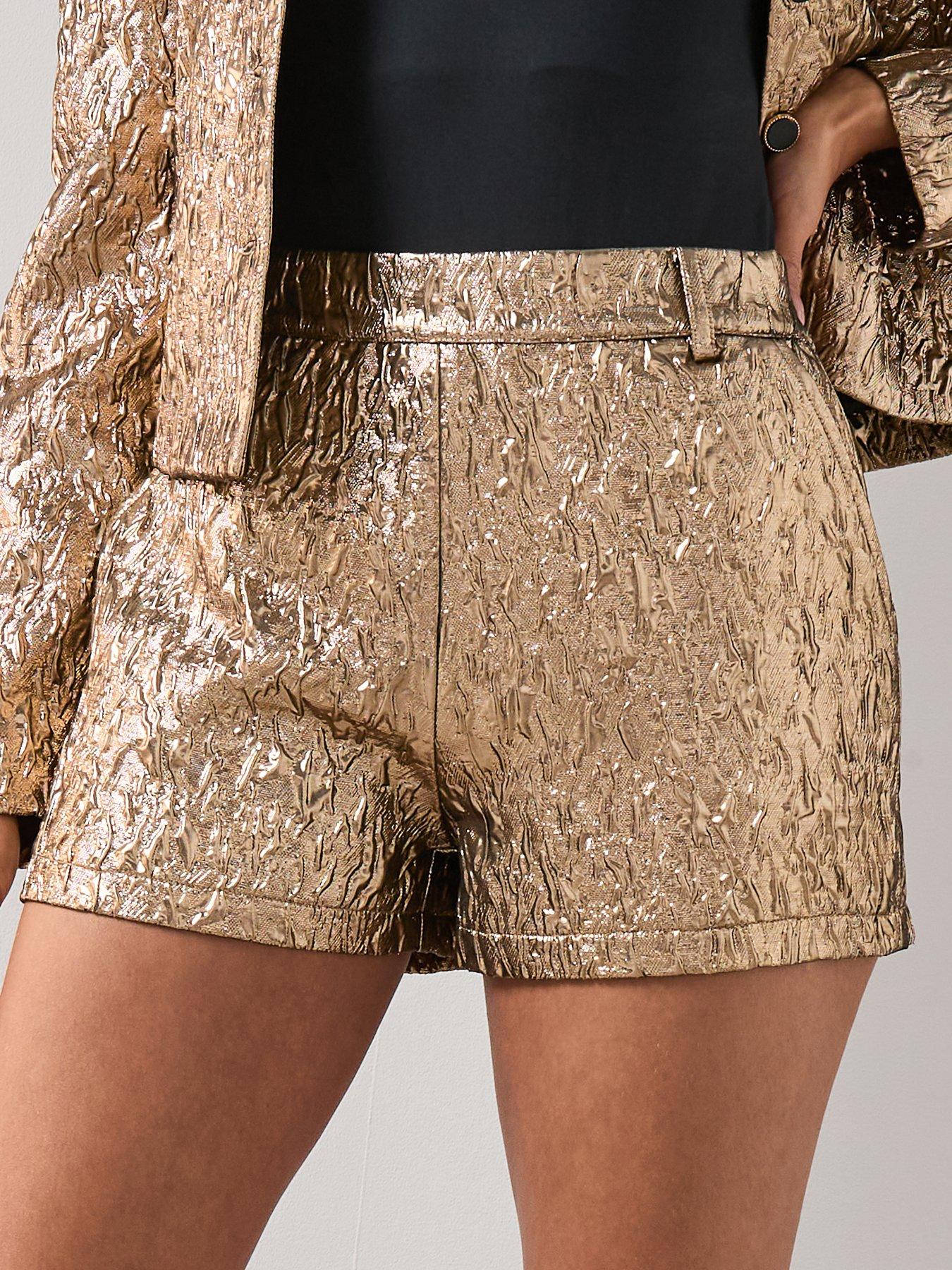 Image 5 of 7 of The Very Collection X Carol Byrne Textured Shorts - Gold