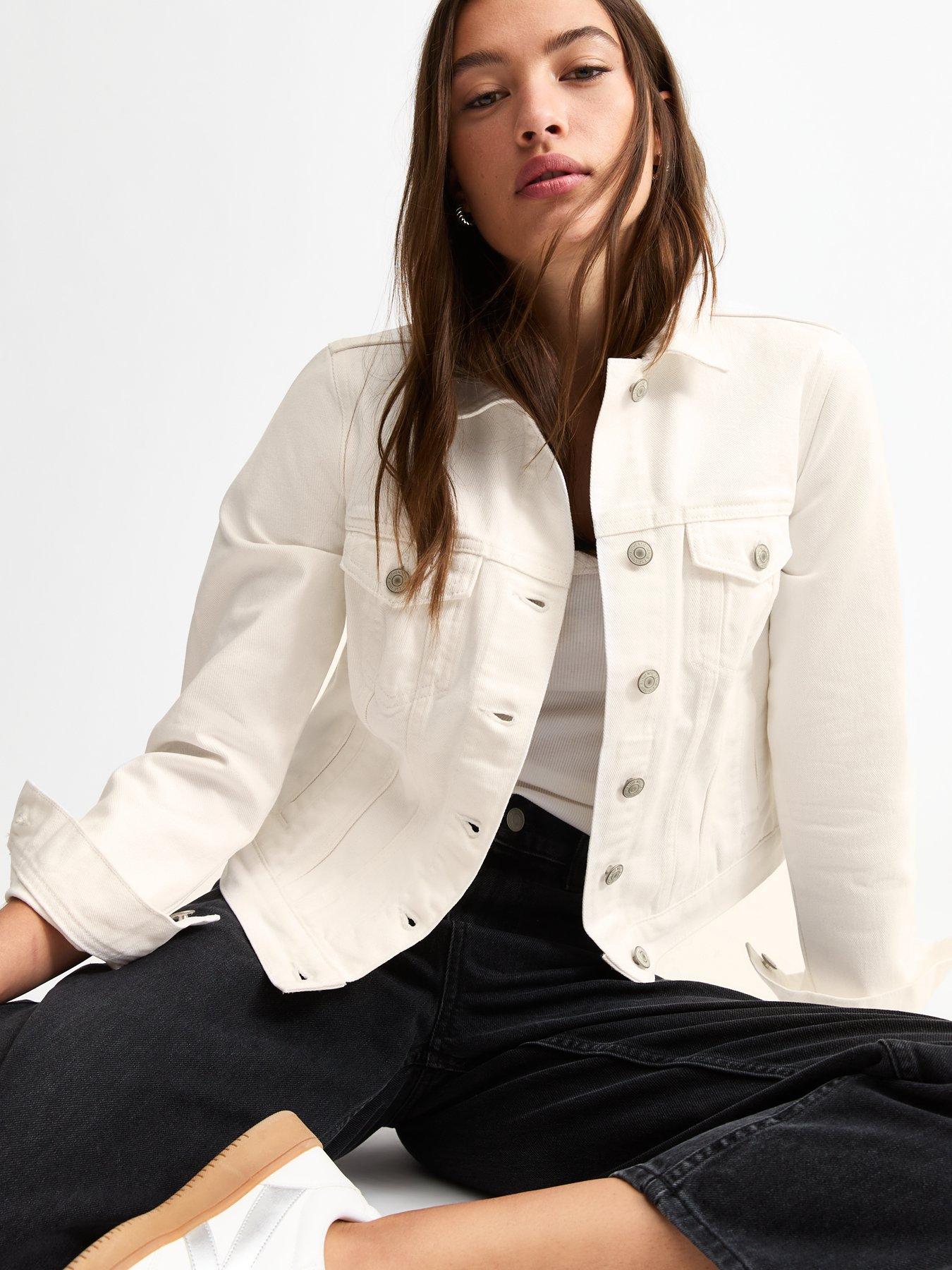 new-look-white-button-front-lightly-distressed-denim-jacket