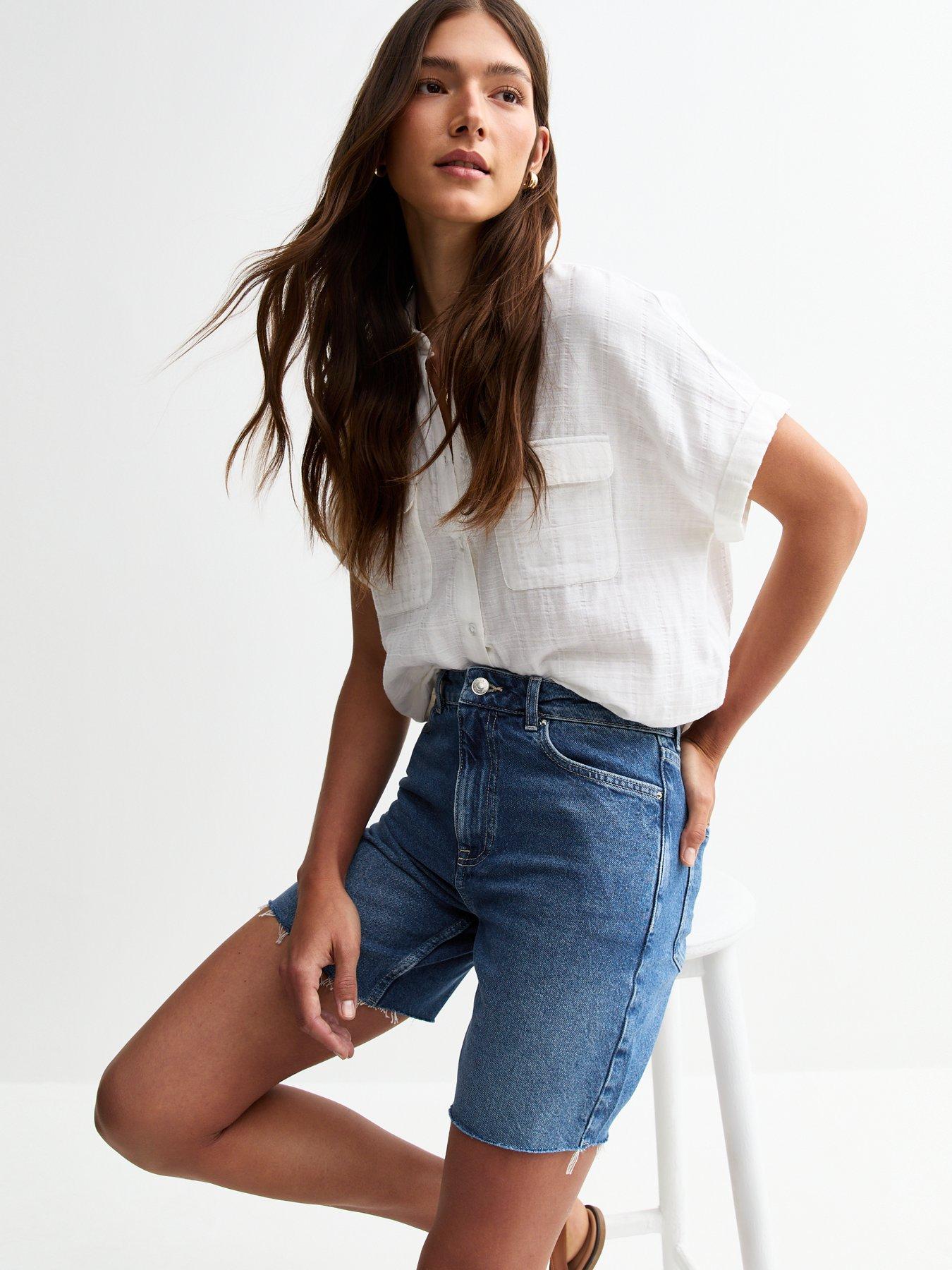 undefined Raw Hem Denim Bermuda Shorts - Blue