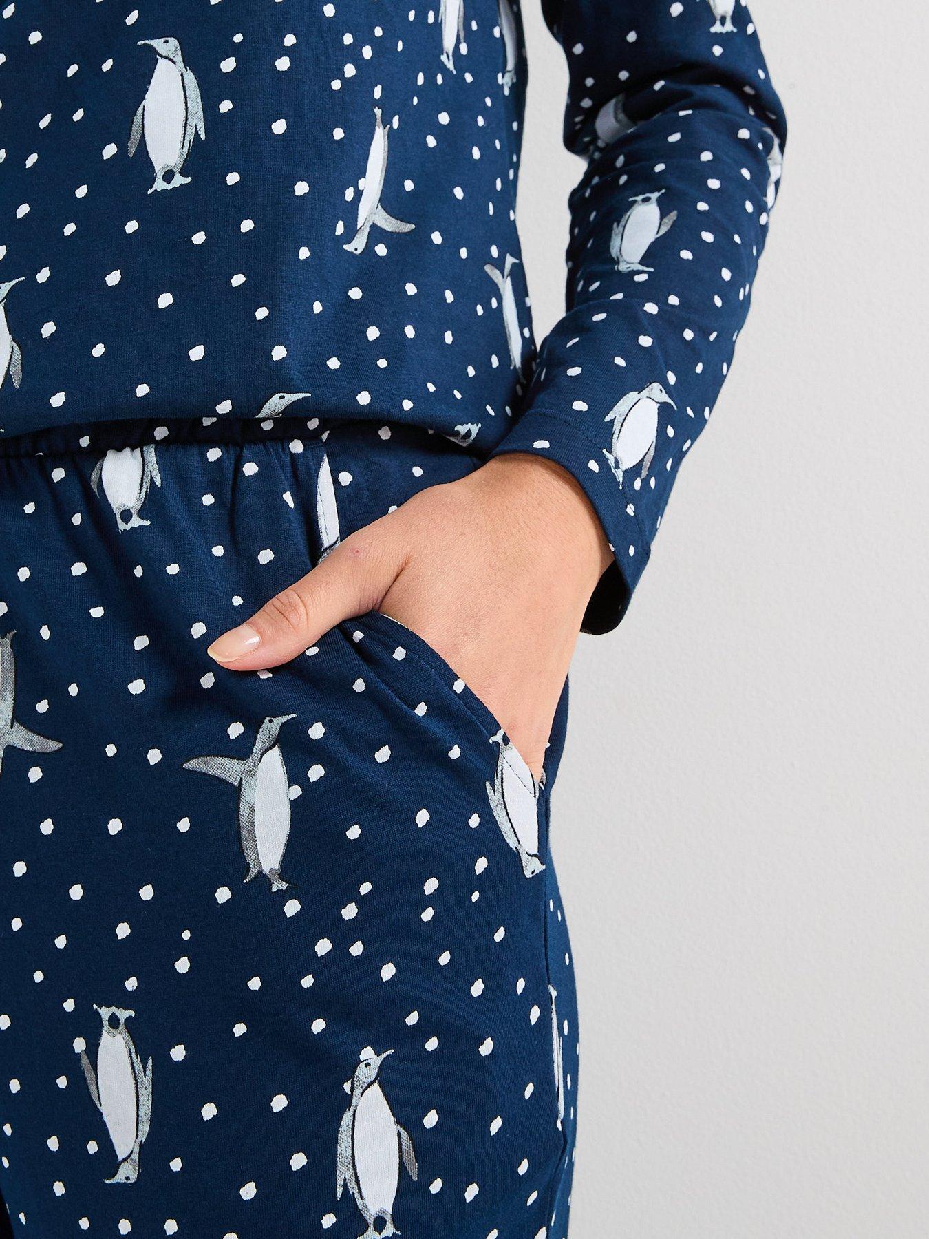Image 7 of 7 of The Very Collection Womens Family Christmas Pj Character Long Sleeve T-shirt With Jogger Set - Navy