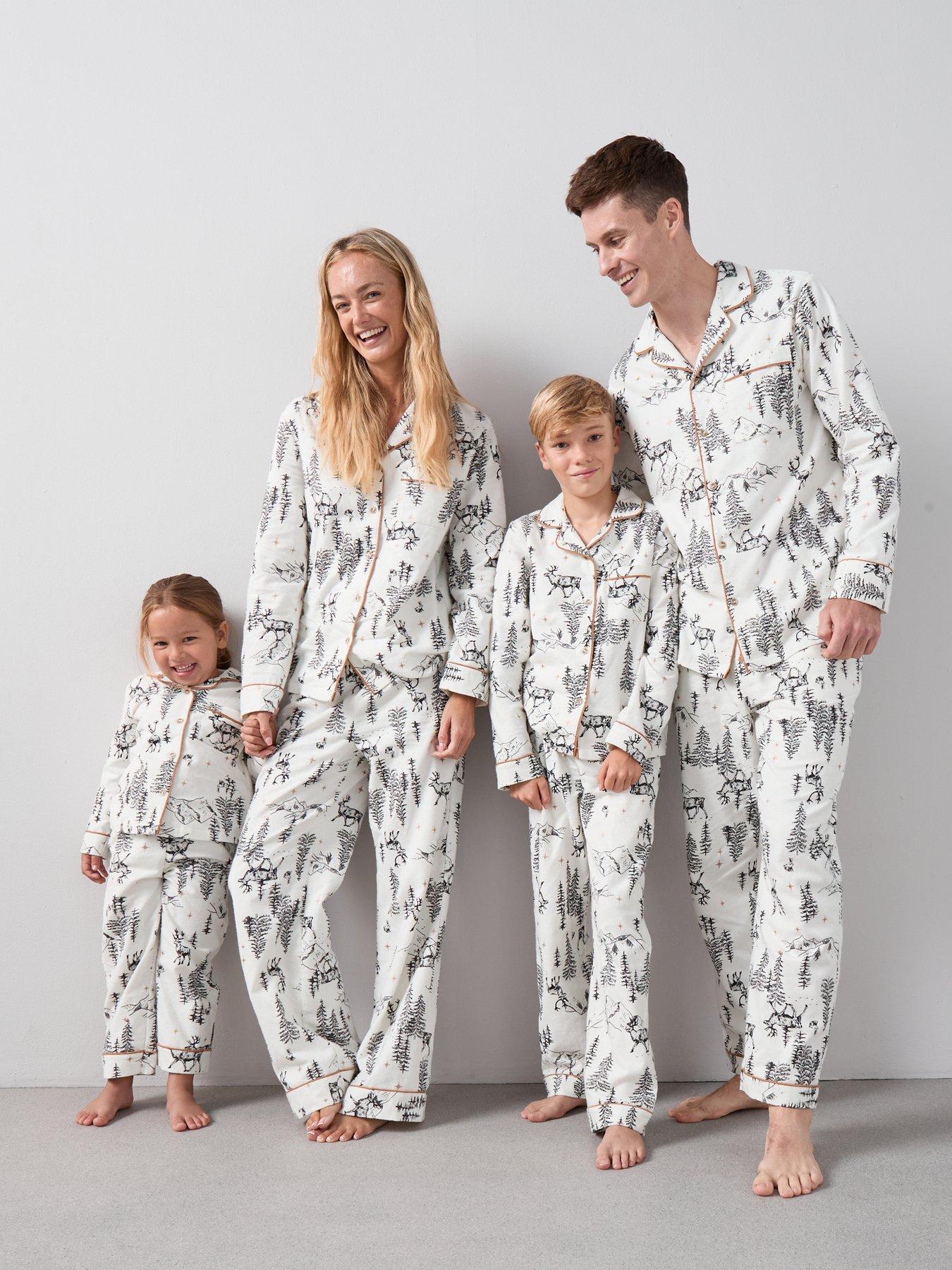 The Very Collection Womens Family Christmas Pyjama Winter Wonderland Woven Revere Set - White