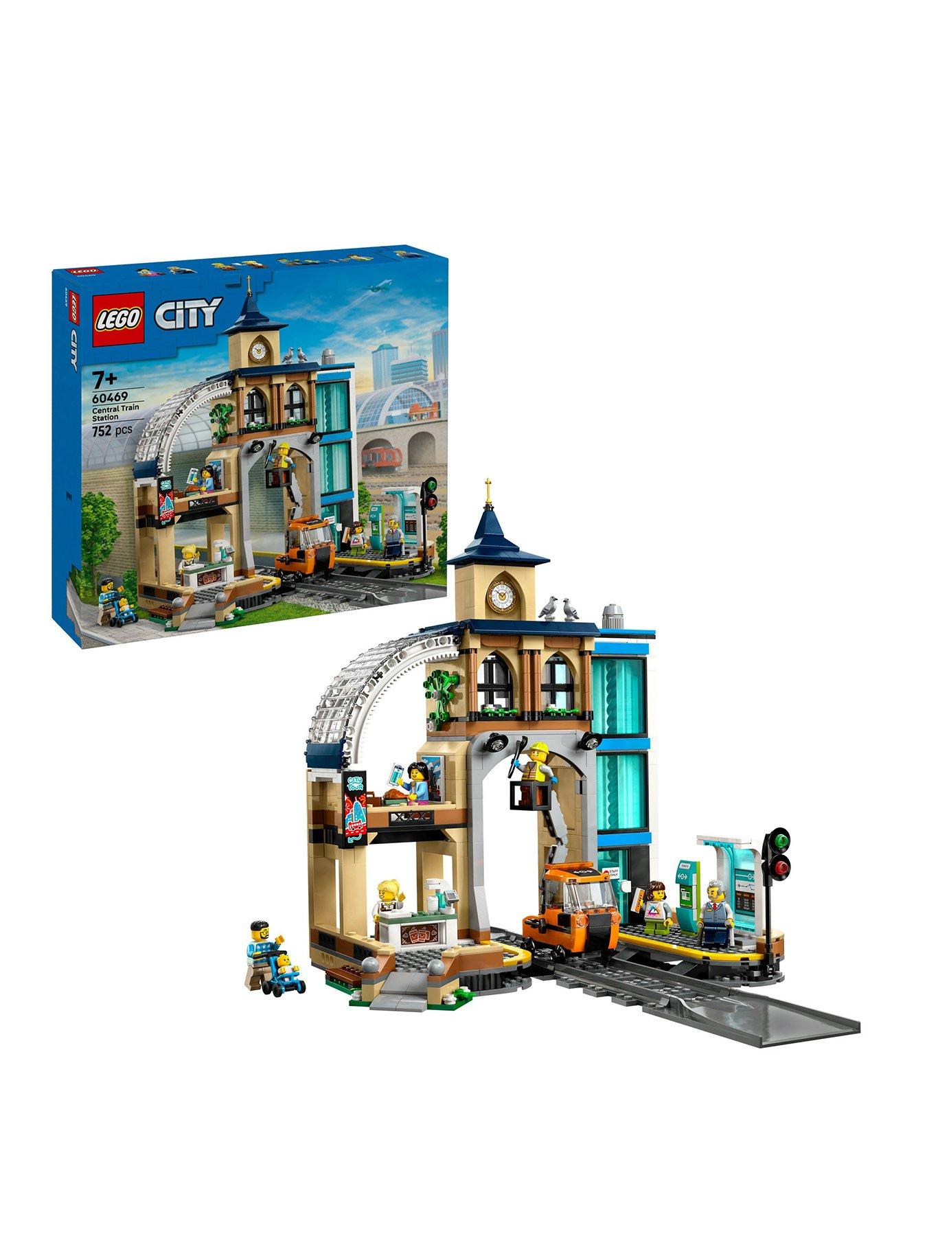 undefined Central Train Station Toy Playset 60469
