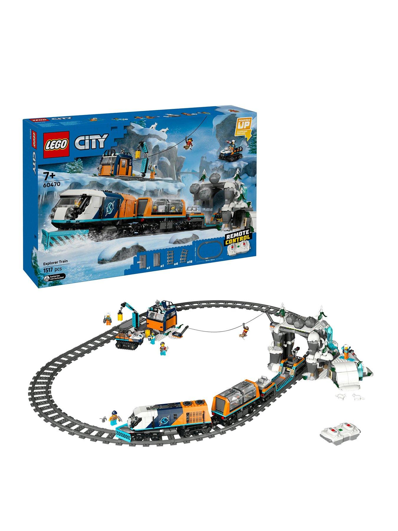 undefined Explorers’ Arctic Polar Express Train 60470