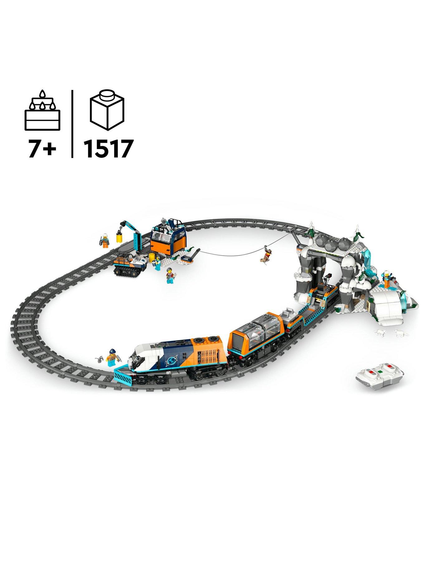 stillFront image of lego-city-explorersrsquo-arctic-polar-express-train-60470
