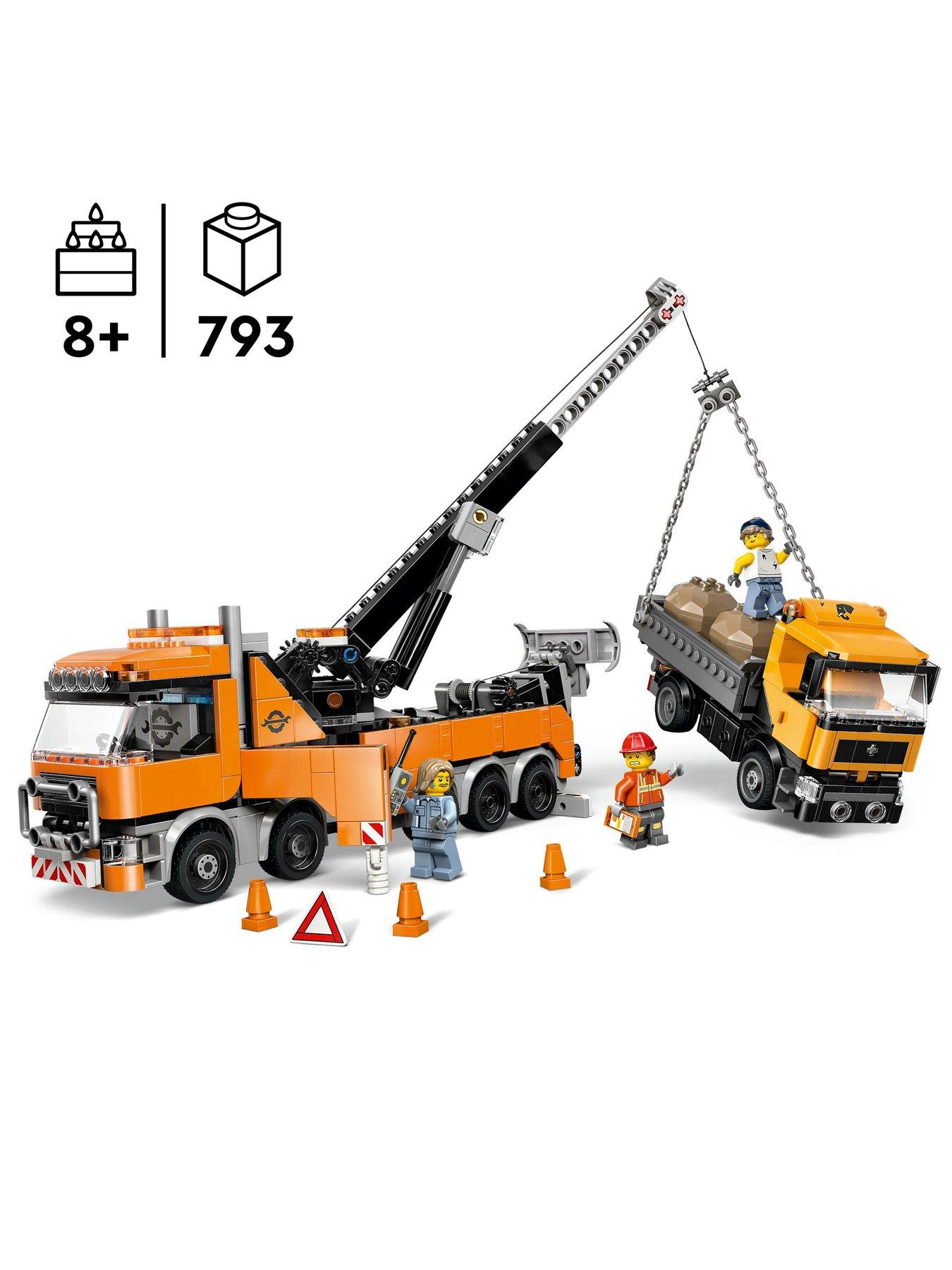 stillFront image of lego-city-city-heavy-duty-recovery-tow-truck-with-crane-60467