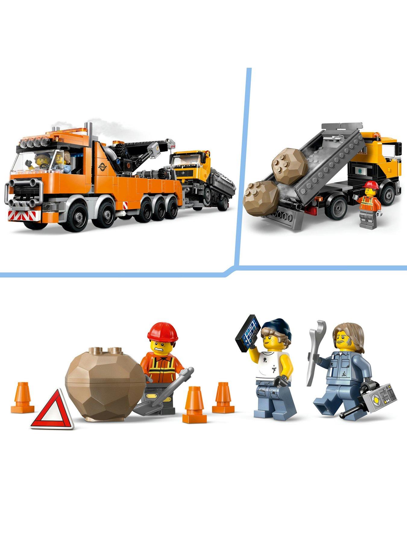  image of lego-city-city-heavy-duty-recovery-tow-truck-with-crane-60467