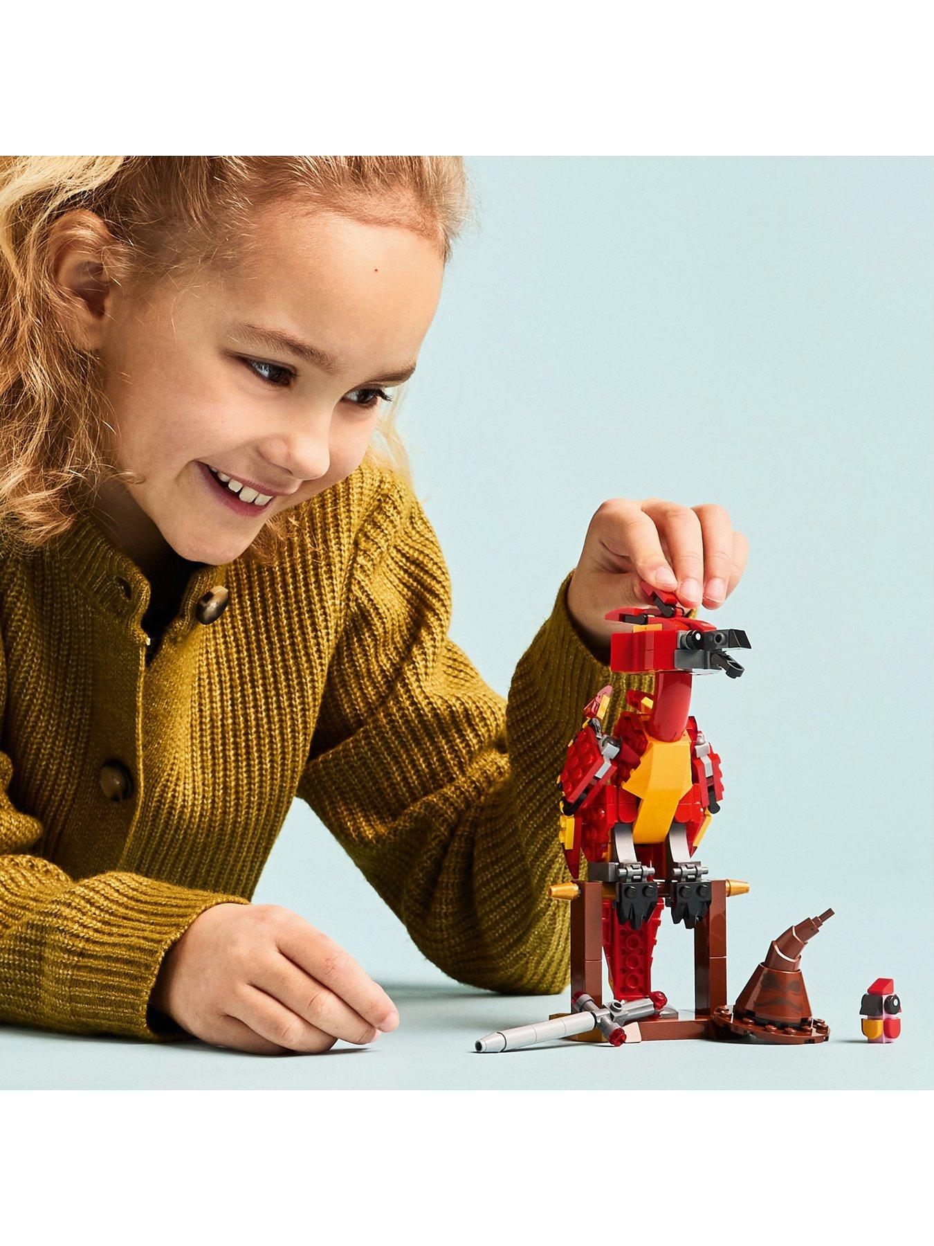  image of lego-harry-potter-fawkes-dumbledores-phoenix-76448