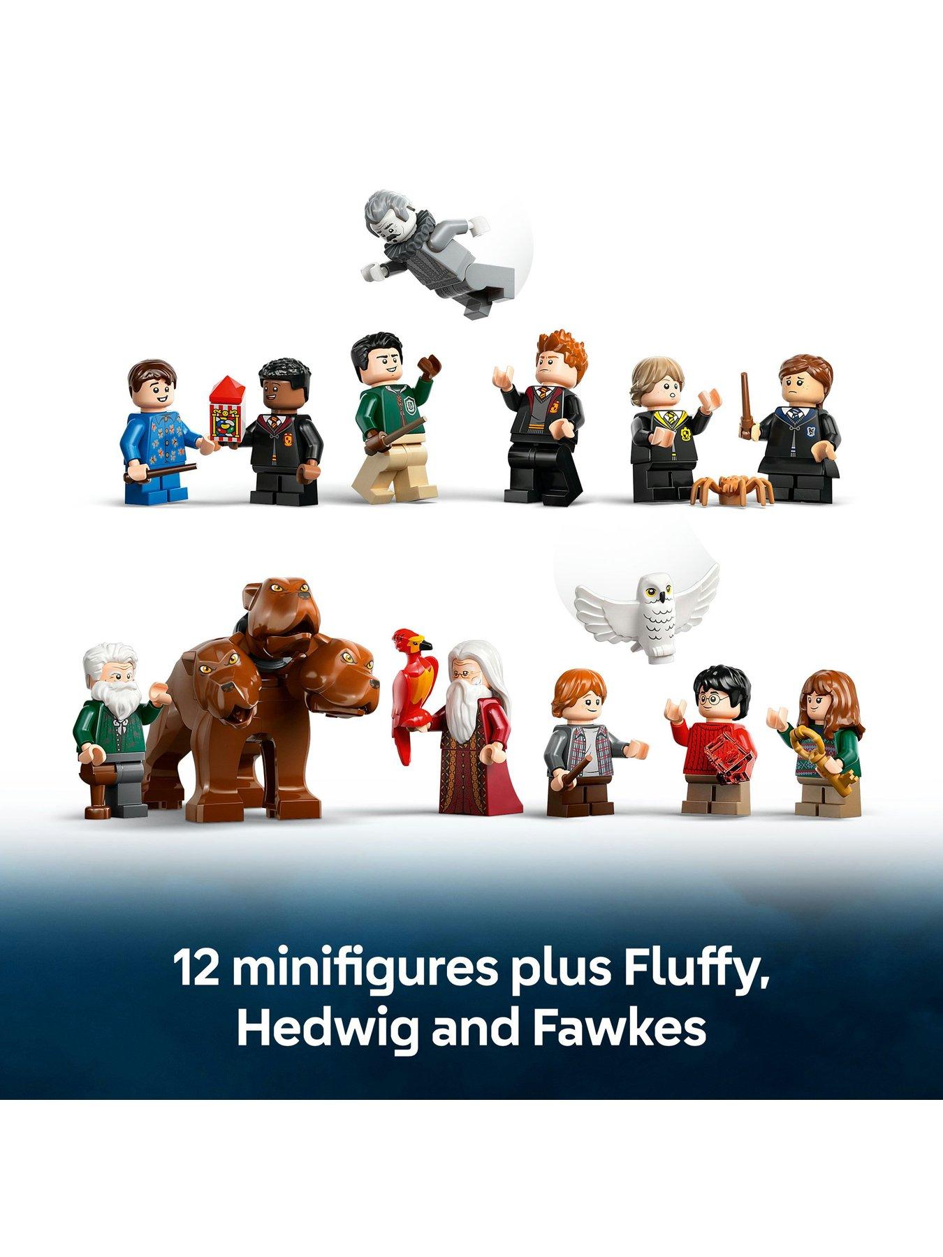  image of lego-harry-potter-hogwarts-castle-the-main-tower-76454