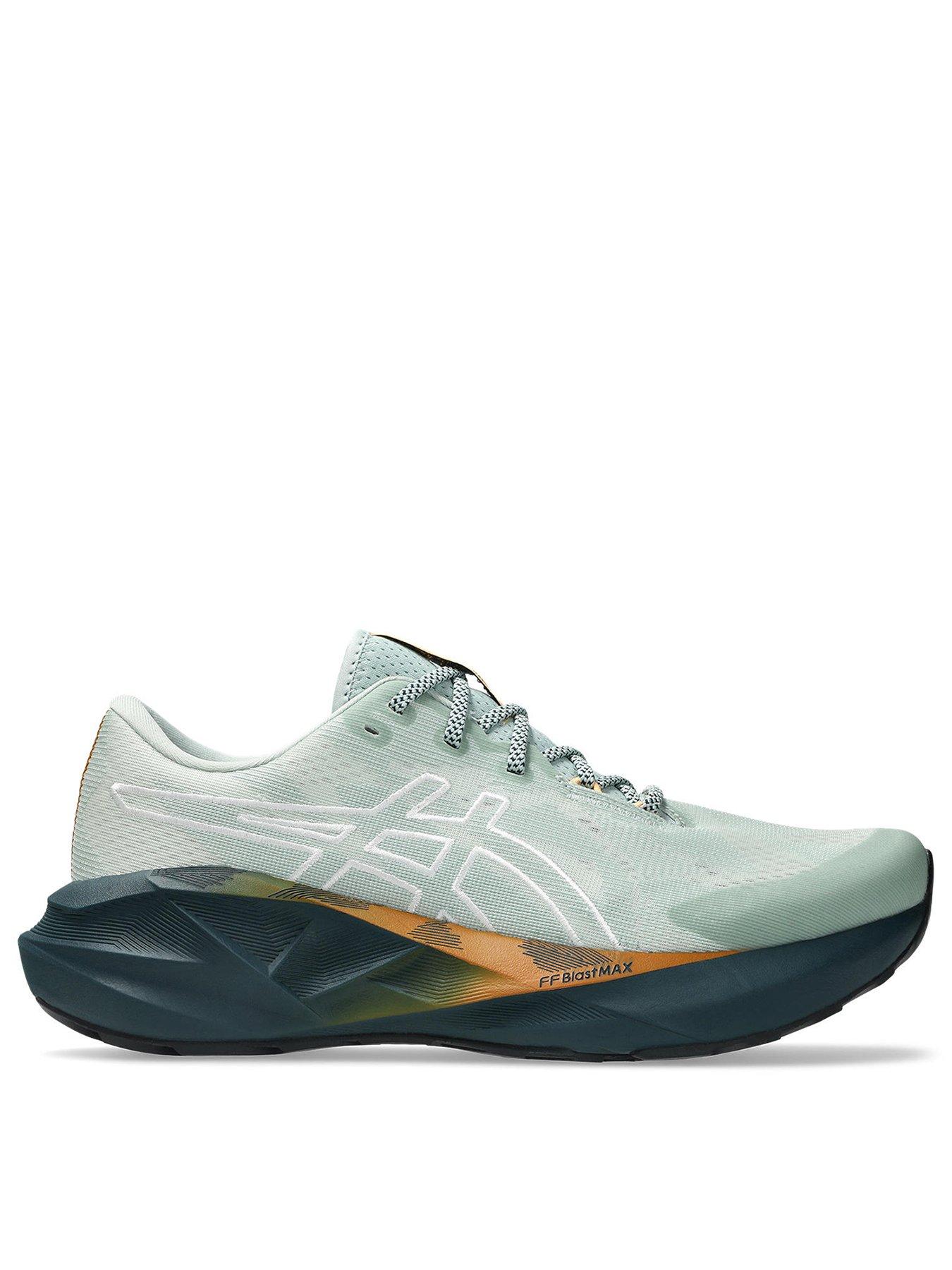 undefined Mens Running Novablast 5 Nature Bathing Trainers - Green