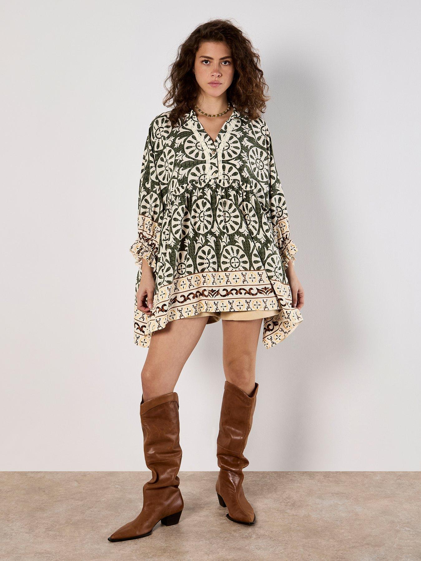 apricot-border-print-oversized-shirt-green