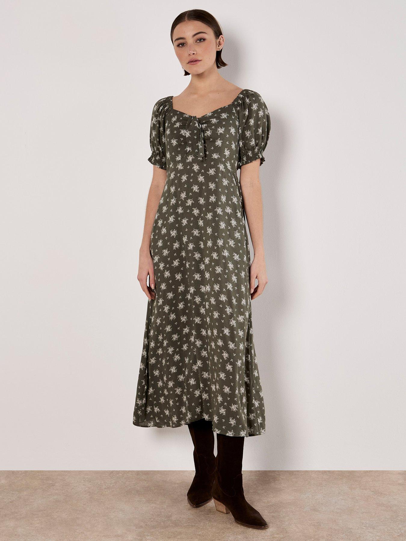 undefined Small Floral Bunches Midi Dress