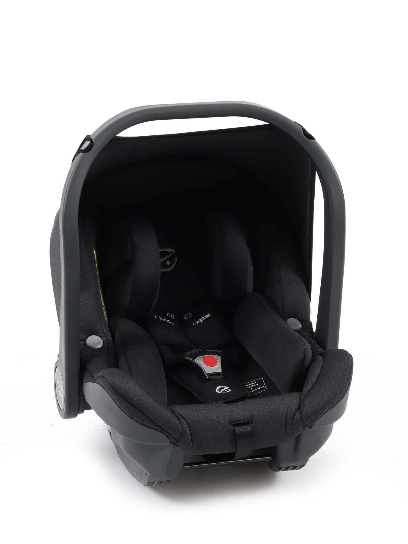  image of oyster-4-luxury-pushchair-bundle-carbonite