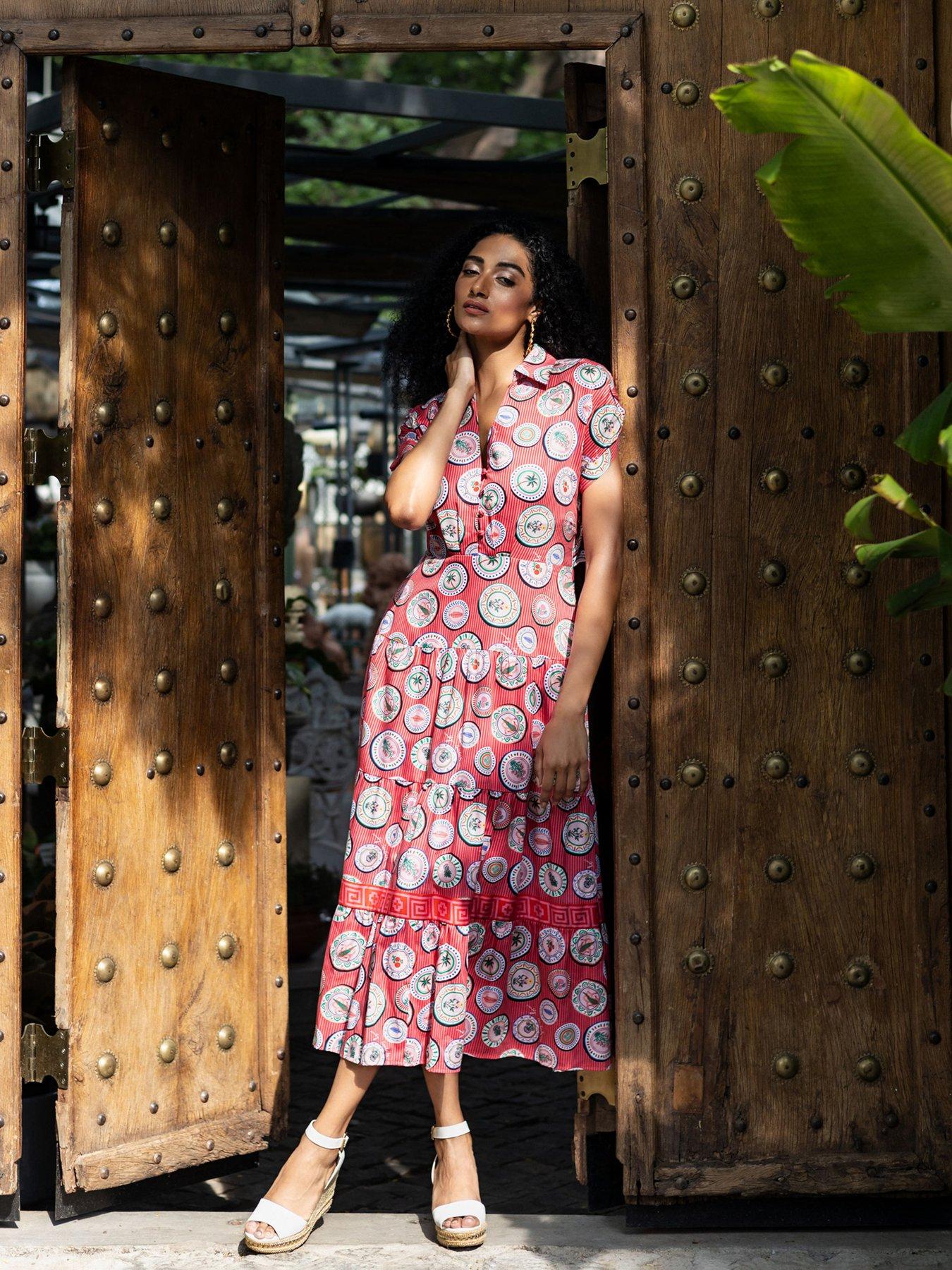 Emily Lovelock Giana Circle Print Midi Dress - Pink