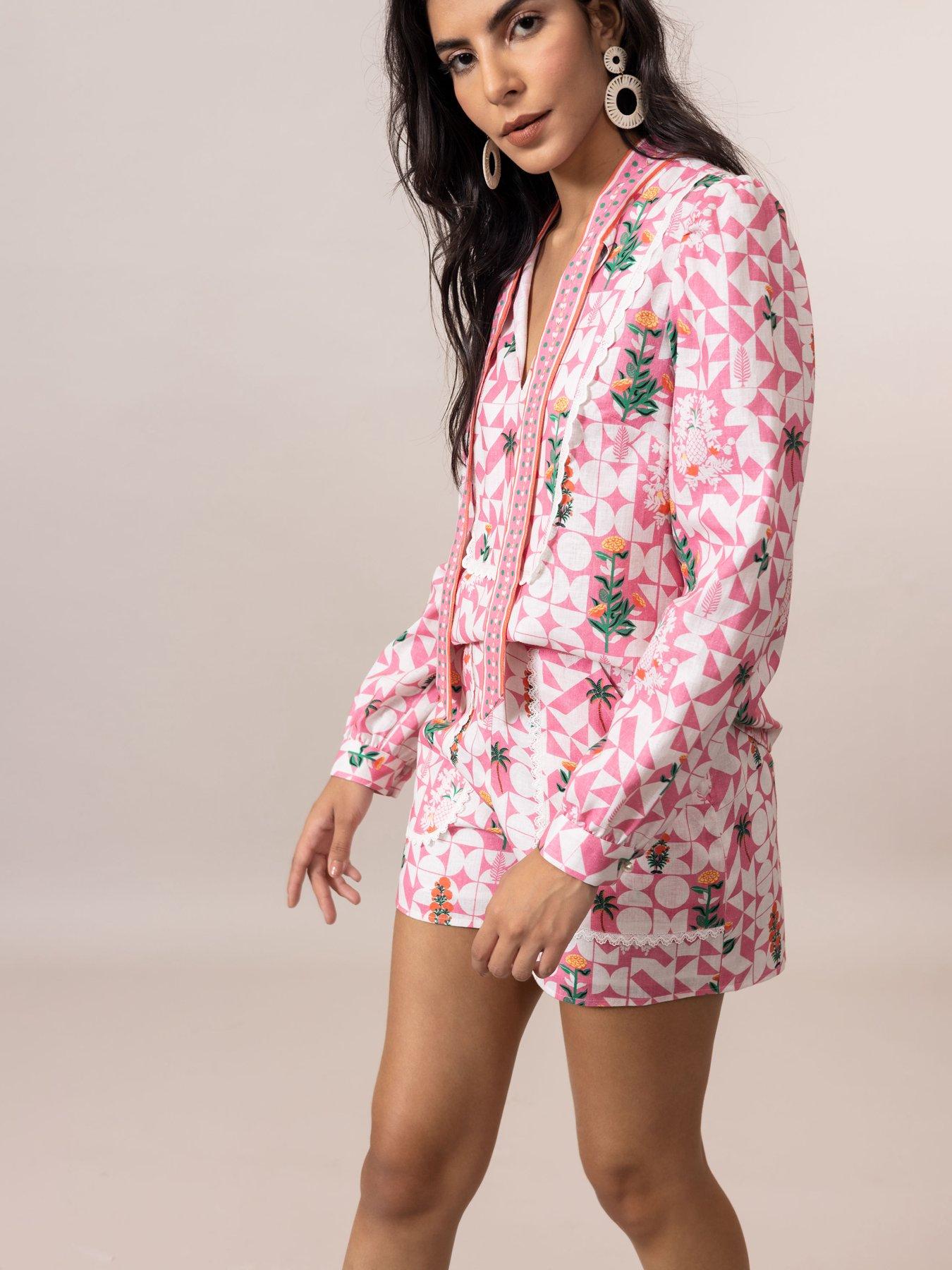 emily-lovelock-nova-floral-print-shorts
