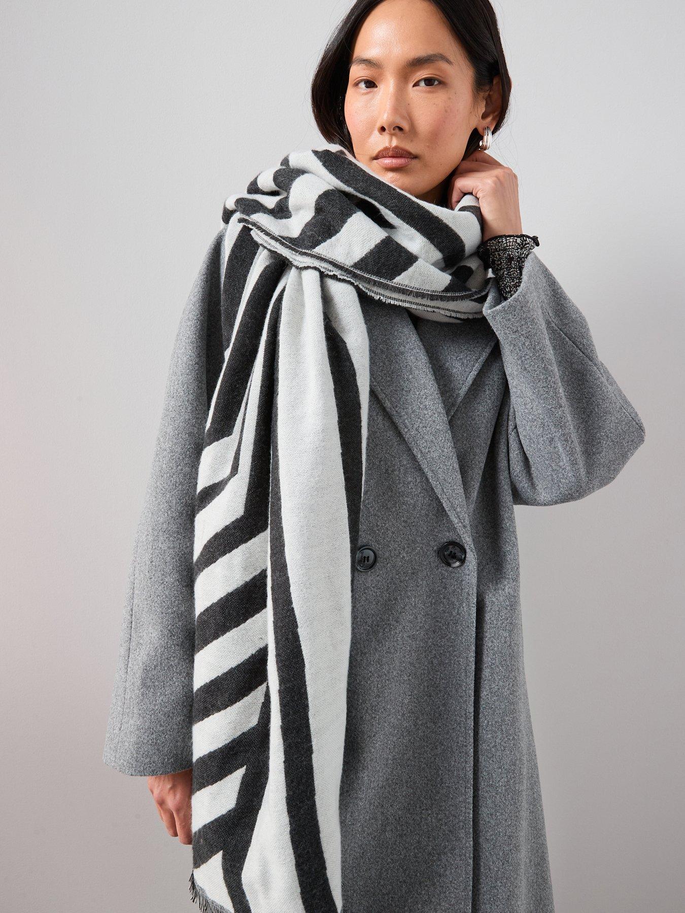 front image of the-very-collection-2-way-geometric-scarf-mono