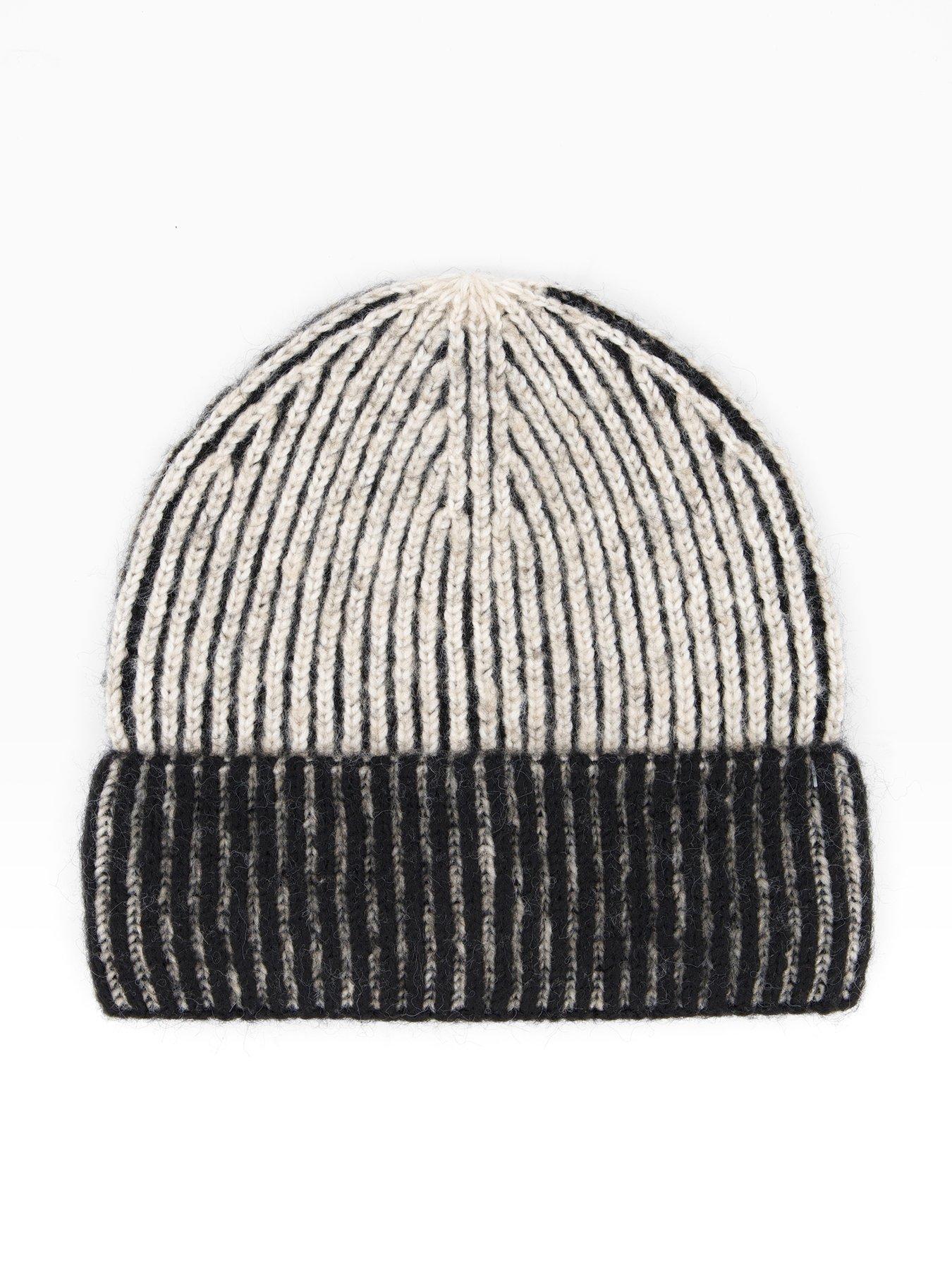 The Very Collection Rib Knit Pleated Beanie - Black