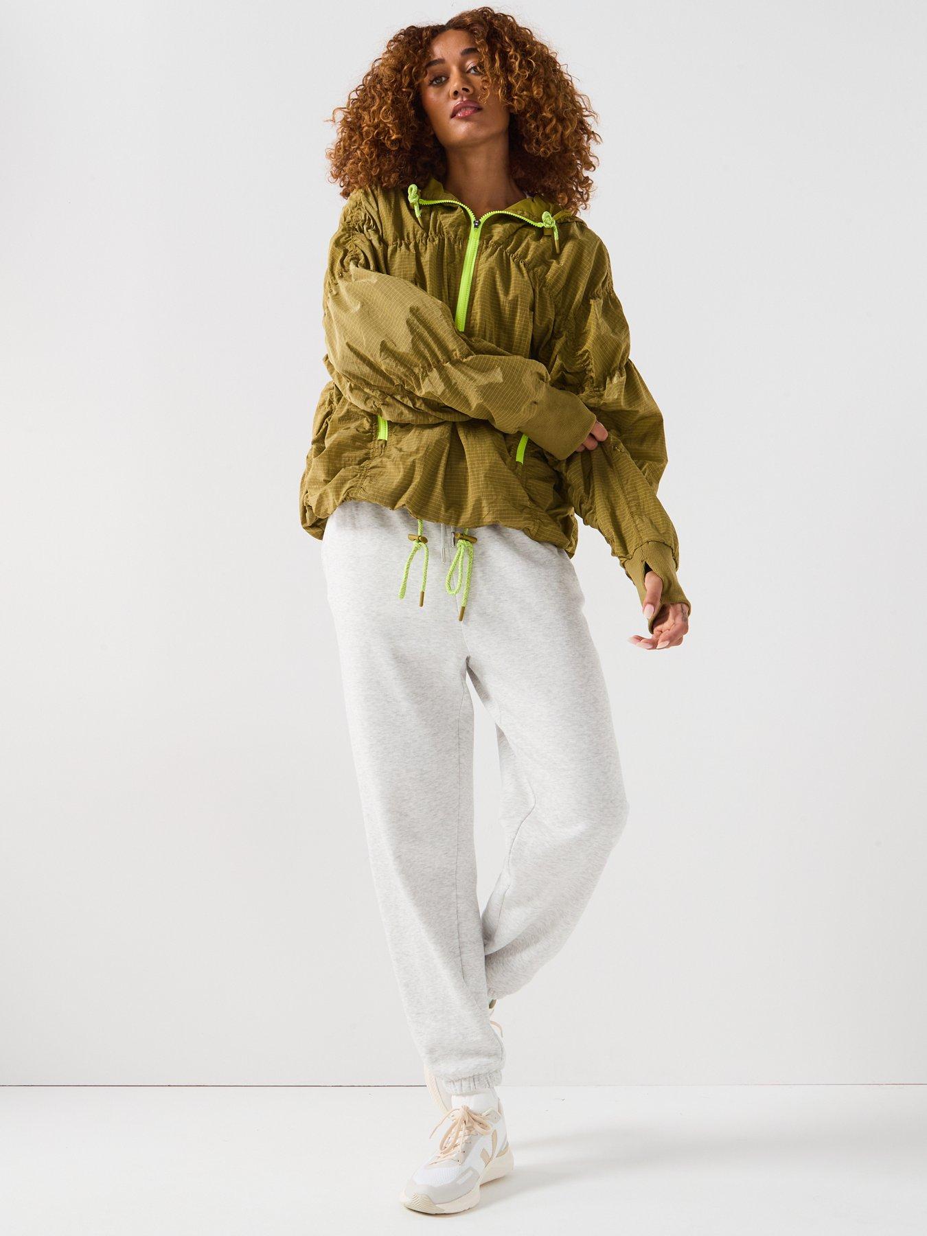 Image 3 of 6 of FP Movement Womens Training Light Packer Hike 1/4&nbsp;Zip&nbsp;Jacket- Green